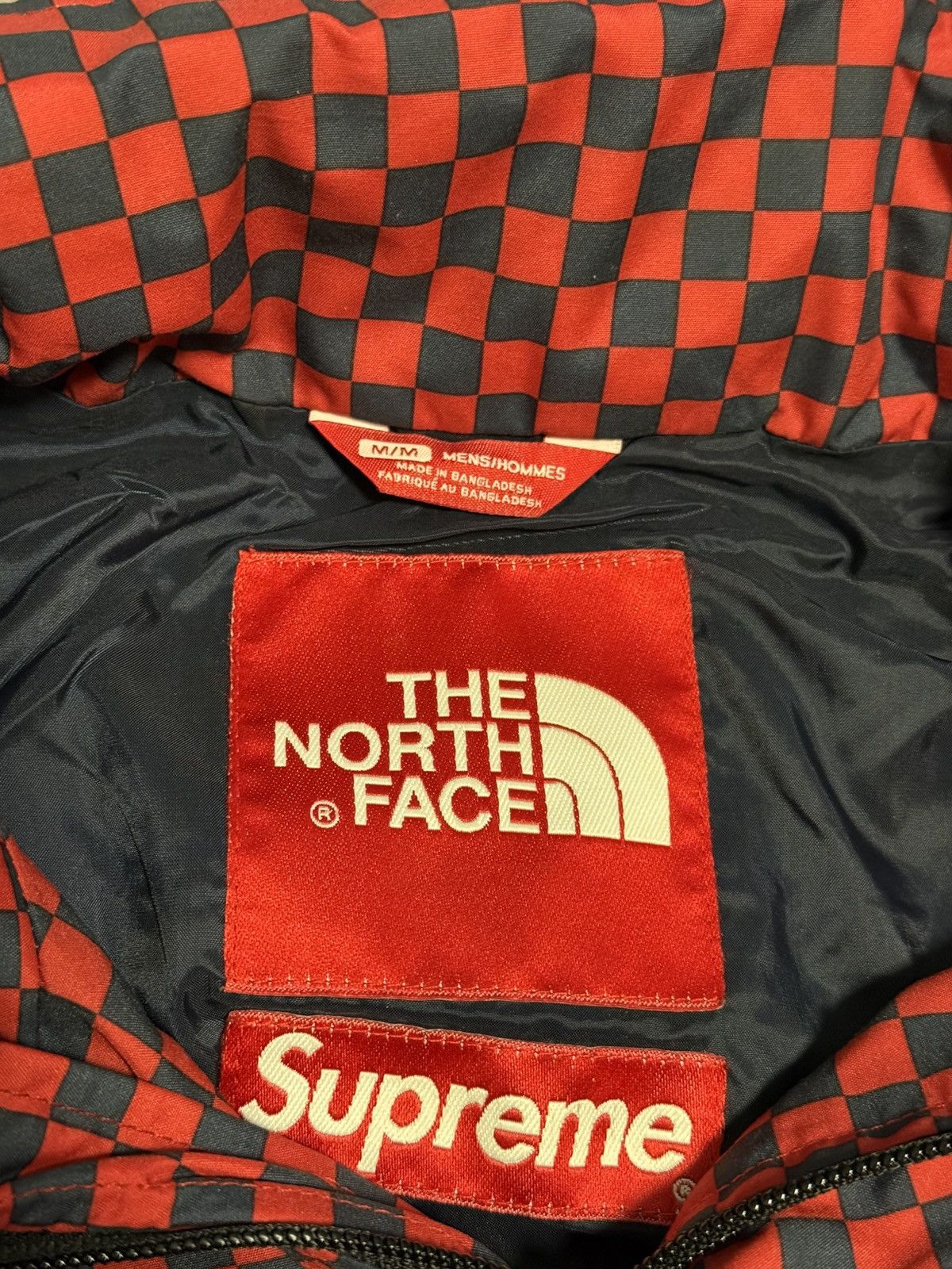 Supreme × The North Face Supreme the north face tnf red checkered pullover jacket Size US M / EU 48-50 / 2 - 11 Thumbnail