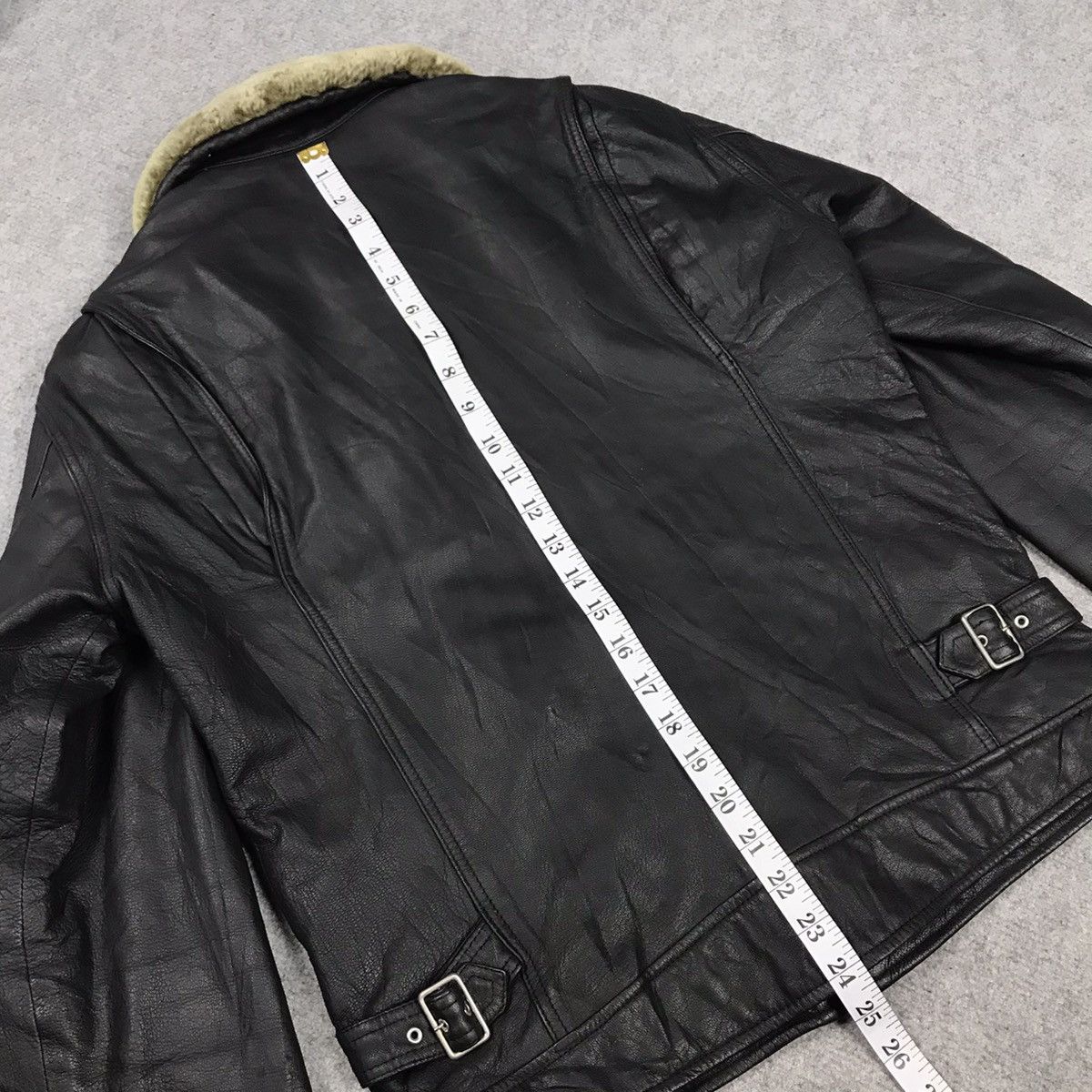 If Six Was Nine ITTY BITTY LEATHER JAPAN PUNK FUR COLLAR STYLE JACKET Size US S / EU 44-46 / 1 - 17 Thumbnail