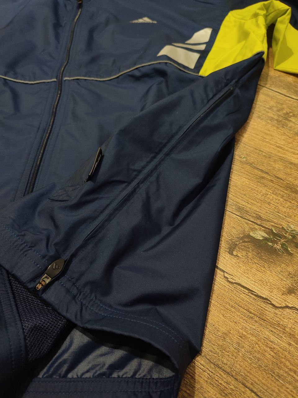 Adidas Adidas windbreaker Outdoor Track navy jacket L size Size US L / EU 52-54 / 3 - 7 Thumbnail
