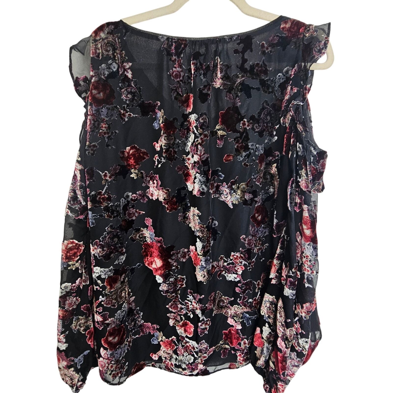 White House Black Market White House Black Market Womens Velvet Burnout Top Sz 6 Size M / US 6-8 / IT 42-44 - 10 Thumbnail