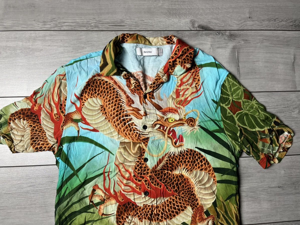 Bershka Bershka shirt dragon all print Hawaii Japanese size Large Size US L / EU 52-54 / 3 - 3 Thumbnail