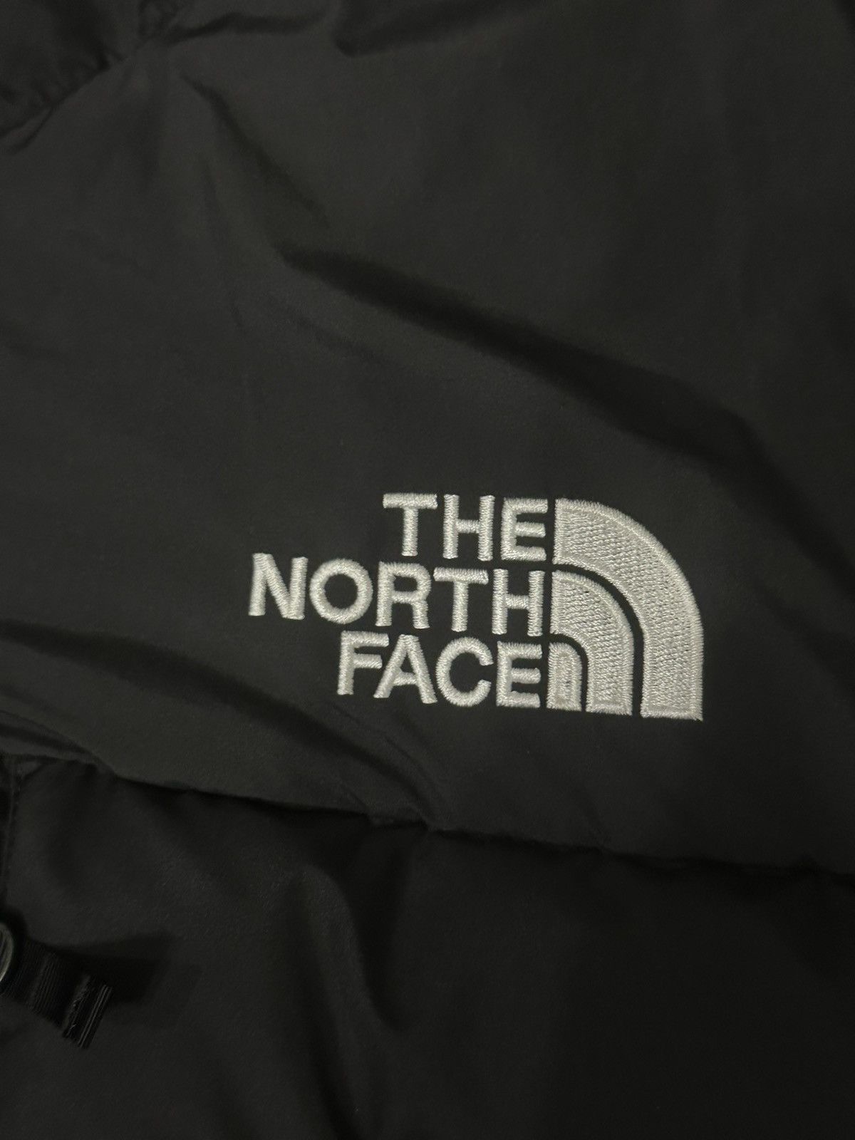The North Face The North Face 550 Down Jacket Sabrina Carpenter Tour Crew Size S / US 4 / IT 40 - 2 Thumbnail