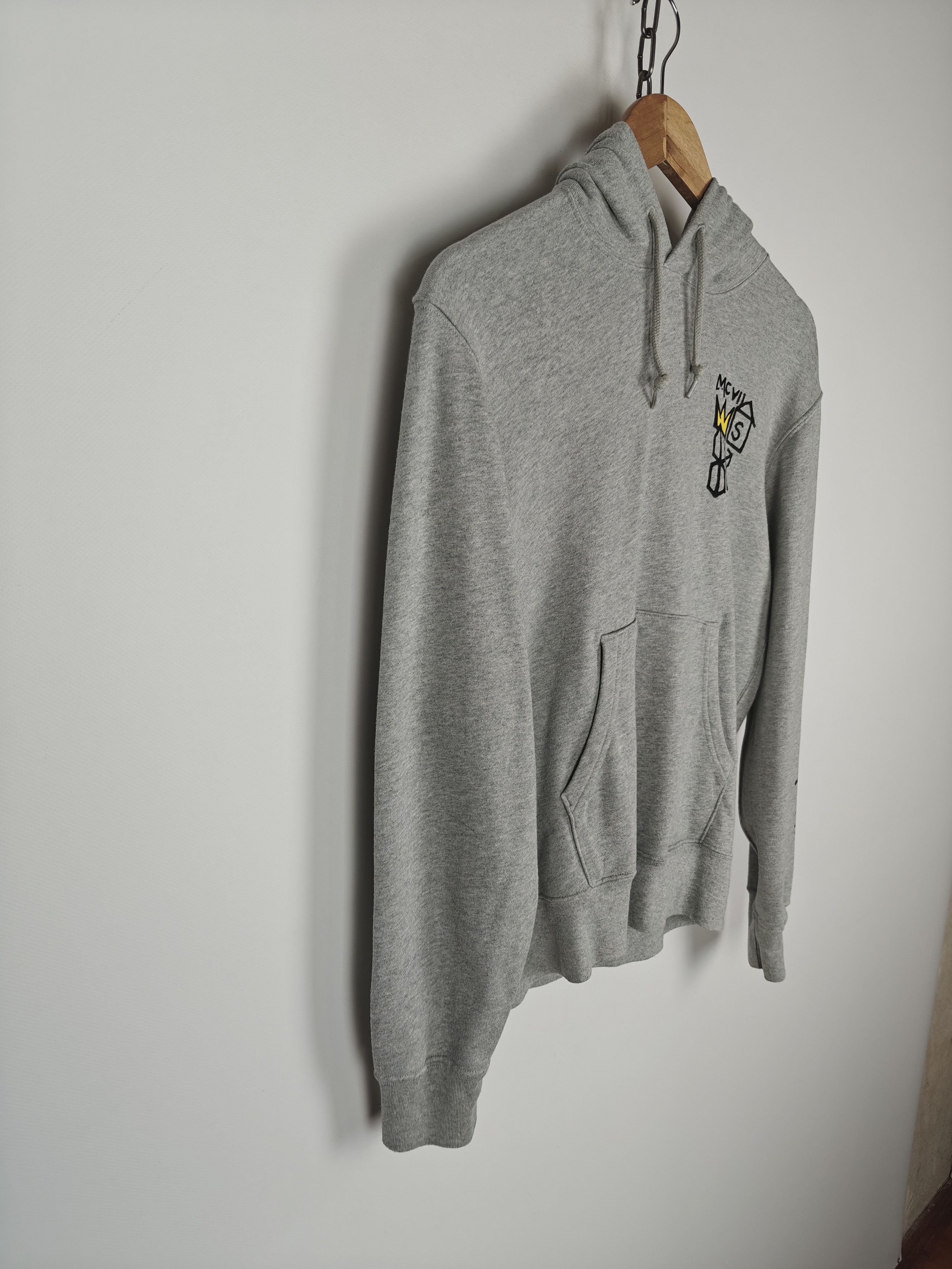 Uniqlo Uniqlo x Jean Michele Basquiat Hoodie Gray Pullover size XS Size US XS / EU 42 / 0 - 7 Thumbnail
