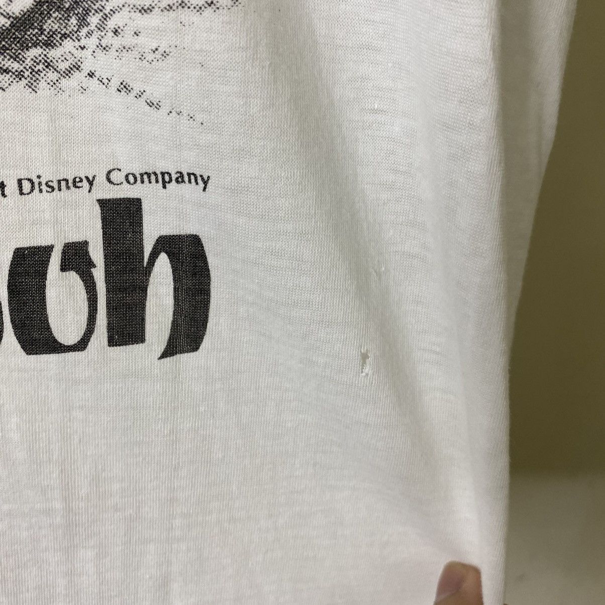 Vintage 1990s Walt Disney Company Winnie The Pooh Cartoon Tee Size US XL / EU 56 / 4 - 3 Thumbnail