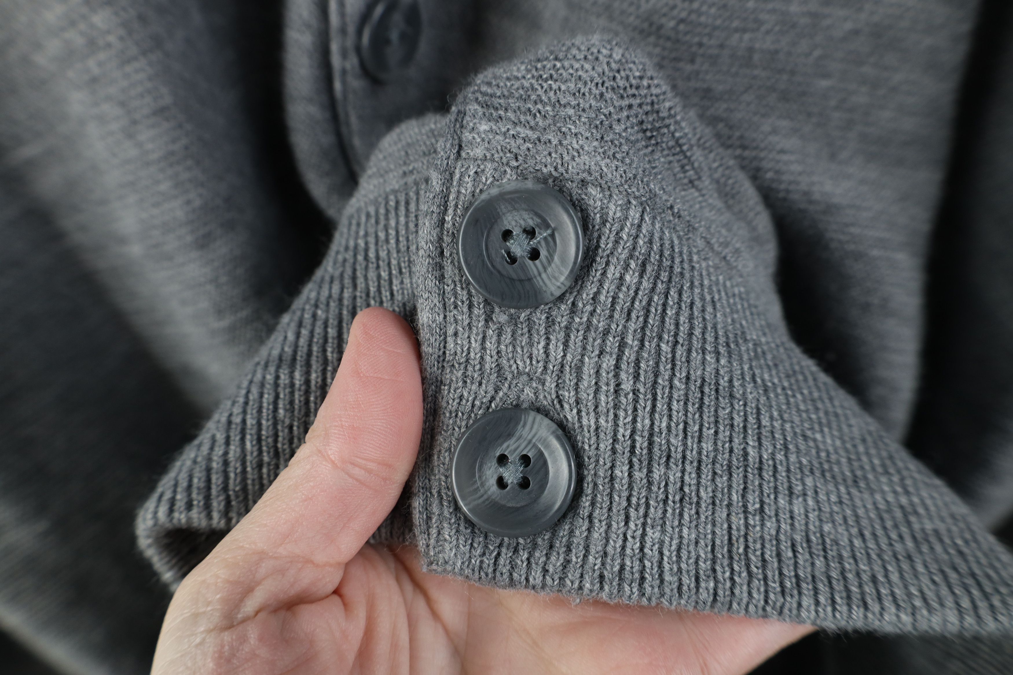Vintage Vintage 90s Streetwear Kurt Cobain Cardigan Sweater Gray Size US XL / EU 56 / 4 - 4 Thumbnail