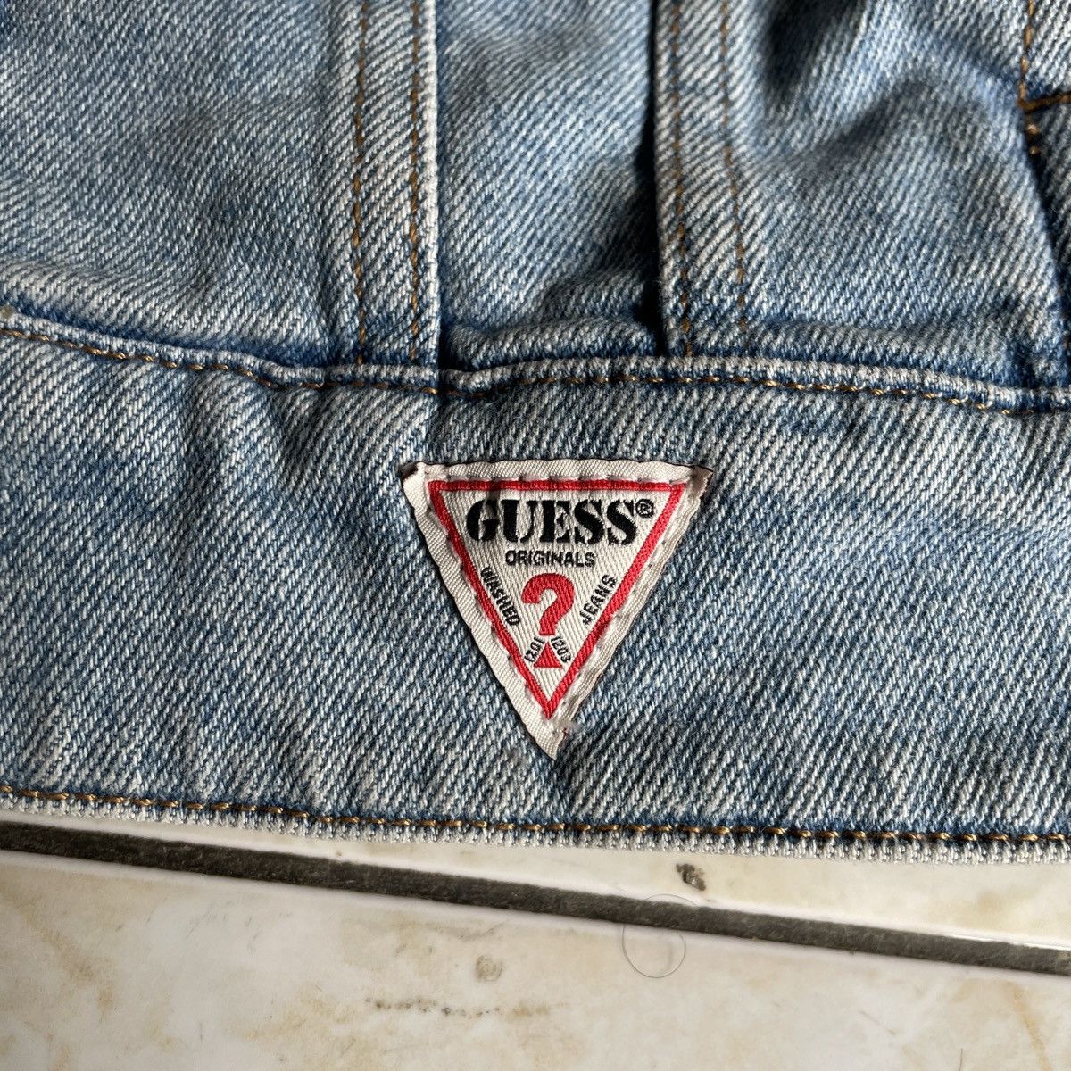 88rising × Guess Guess x 88 Rising Irezumi Cities Collection Size US S / EU 44-46 / 1 - 9 Thumbnail