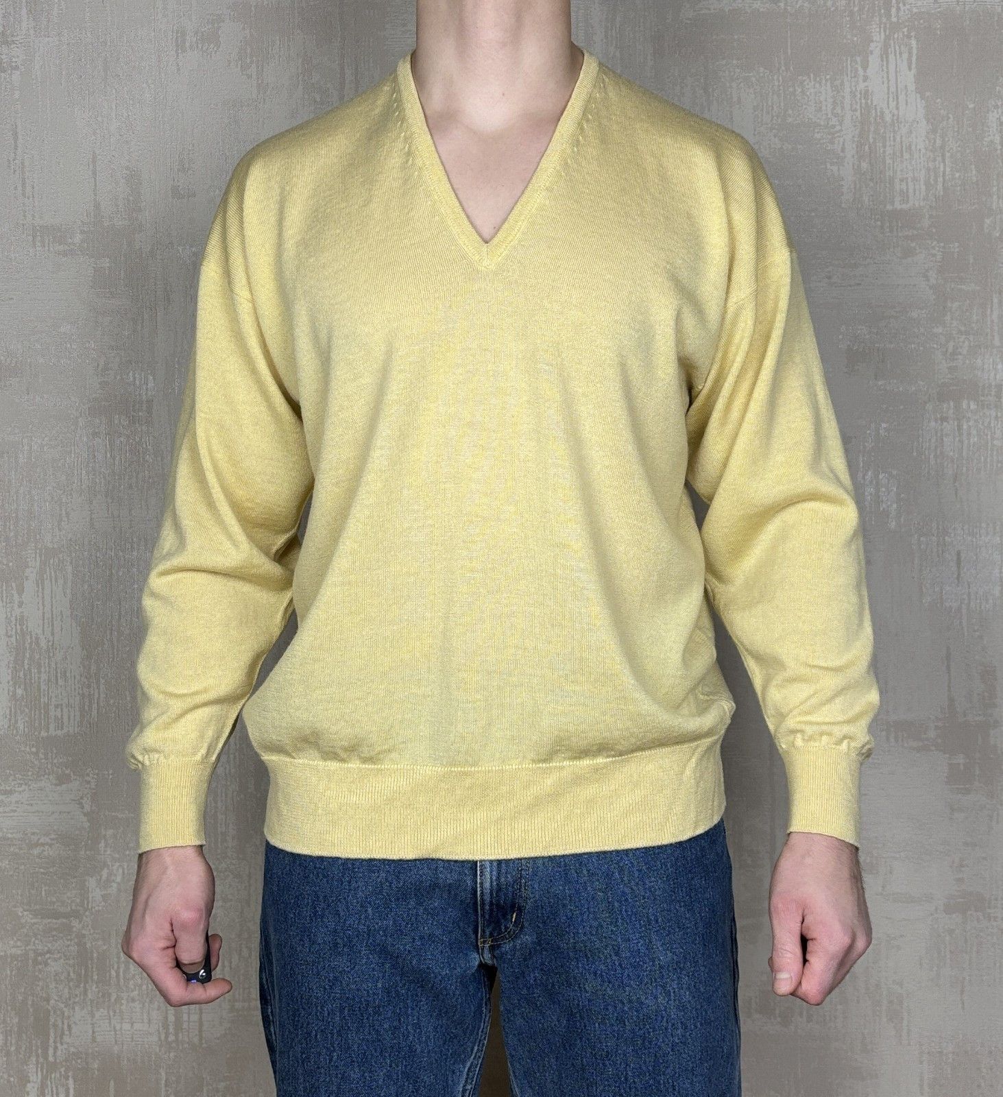 Pringle Of Scotland Vintage Pringle of Scotland Lambswool V-neck Sweater L-XL Size US L / EU 52-54 / 3 - 3 Thumbnail