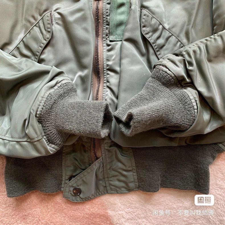 The Real McCoy's The Real McCoy's The old version of the flight jacket, L-2B Size US XS / EU 42 / 0 - 5 Thumbnail
