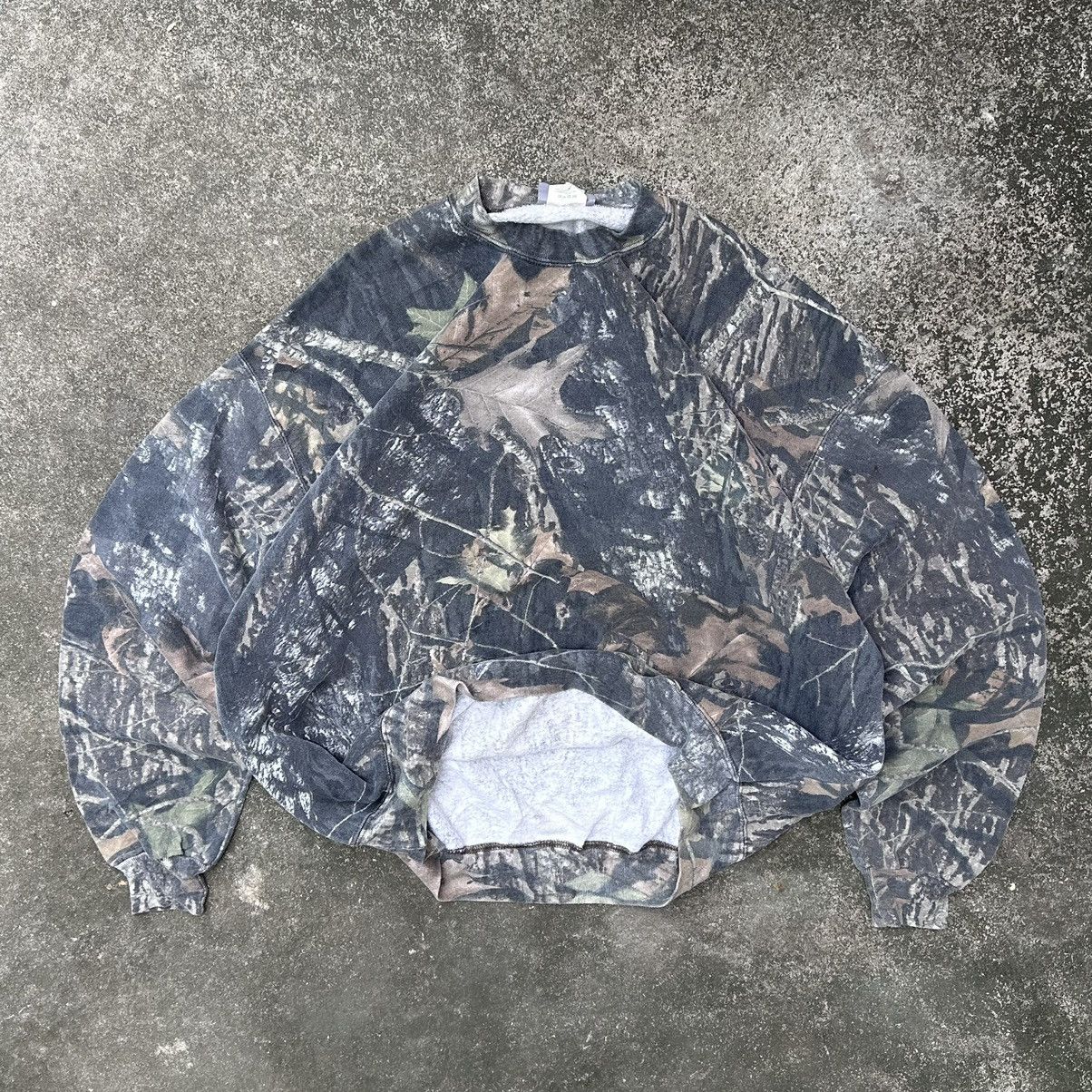Realtree Crazy Vintage Carhartt Style Boxy Realtree Camo Crewneck Size US XXL / EU 58 / 5 - 4 Thumbnail