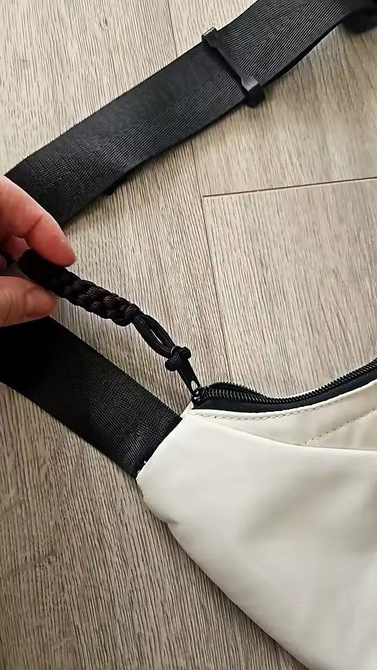 Japanese Brand × Vintage Nylon Hobos Crossbody Bags Size ONE SIZE - 4 Thumbnail
