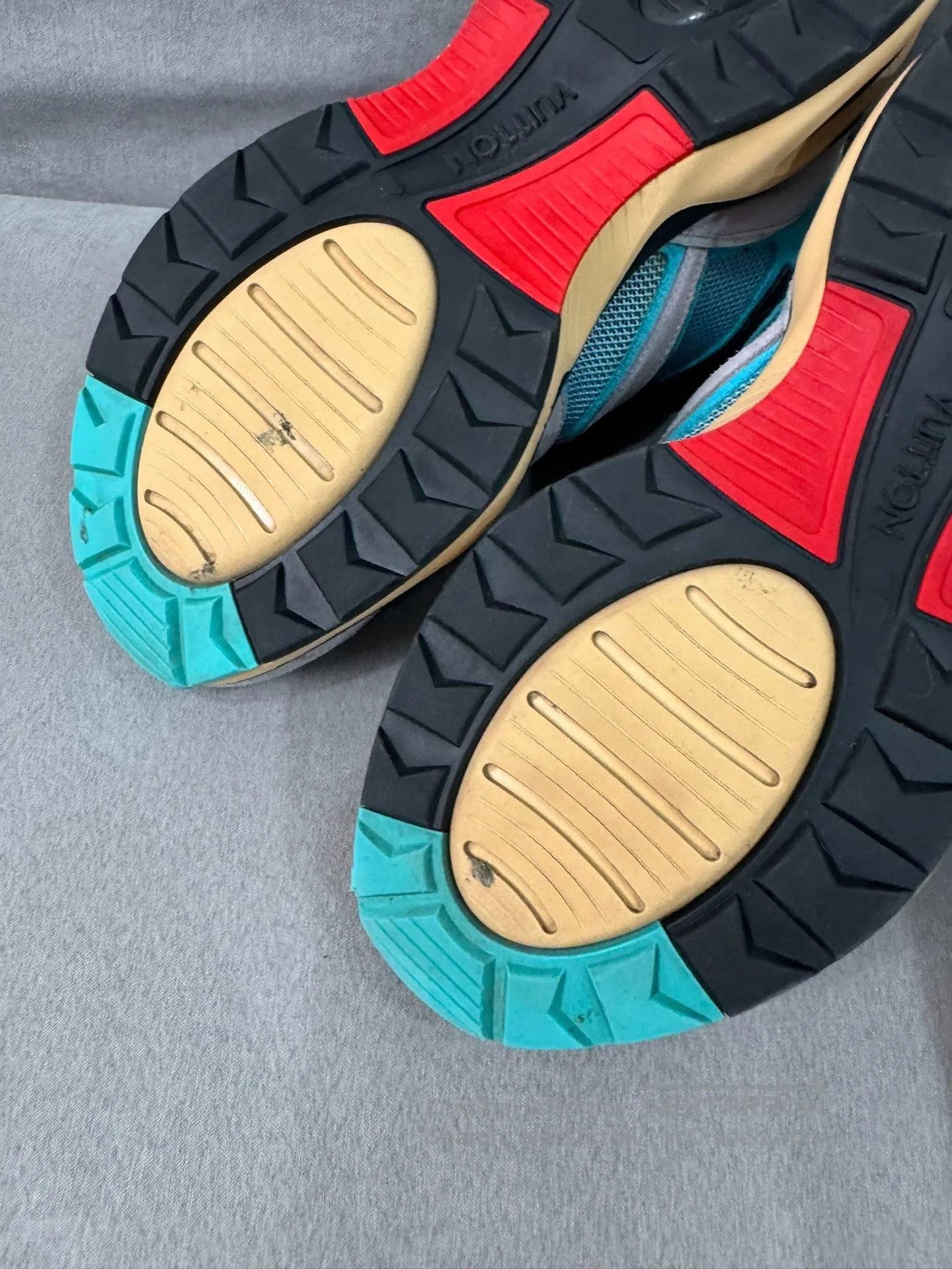 Louis Vuitton Louis Vuitton Trail Sneakers Size 40. Size US 7 / EU 40 - 8 Thumbnail