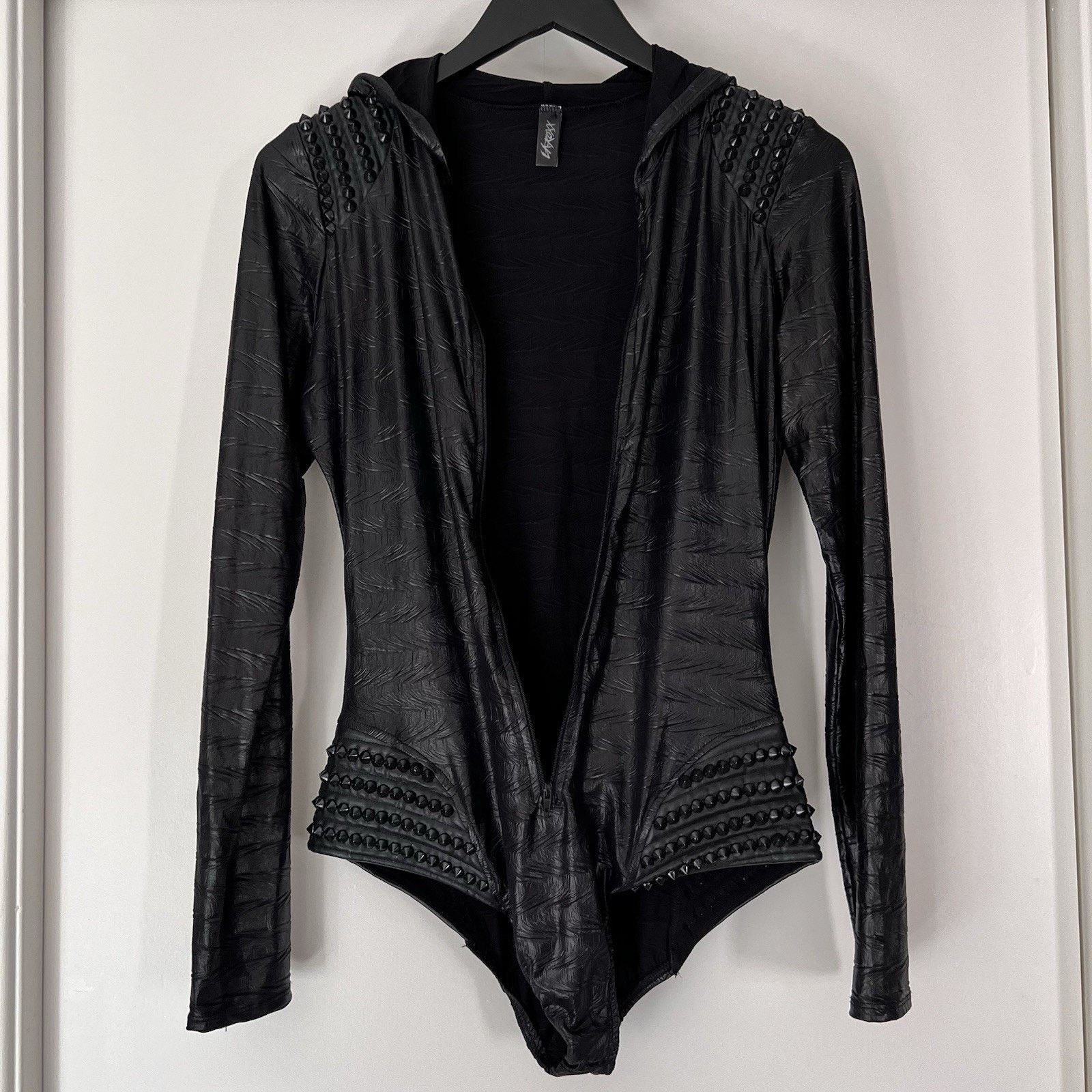 L.A. Roxx L.A. Roxx S/M Bodysuit Faux Leather Spike Studs Zip Up Hood Size S / US 4 / IT 40 - 4 Thumbnail
