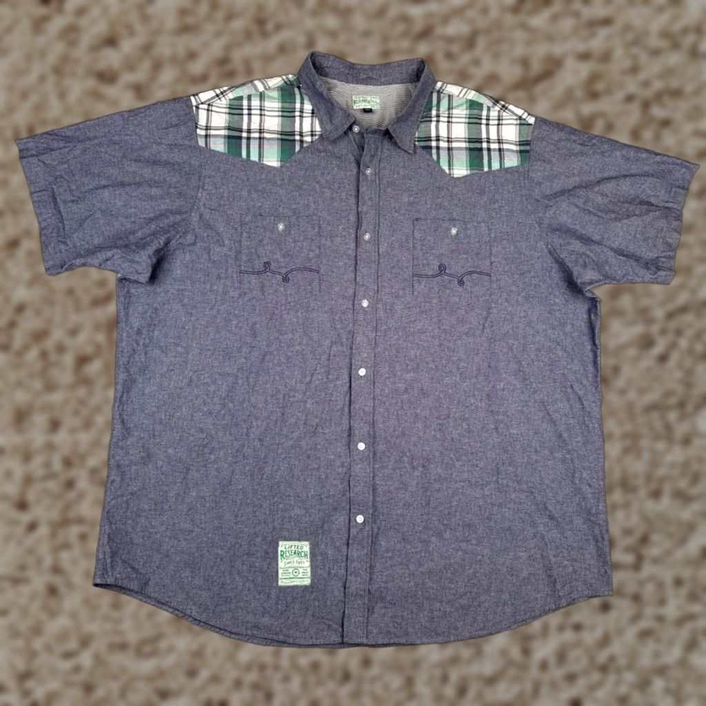 Vintage VINTAGE LRG Shirt Mens 6XL XXXXXXL Blue Chambray Button-Up Collared Plaid Short Sleeve vacation 90s Mens Size US XXL / EU 58 / 5 - 1 Thumbnail