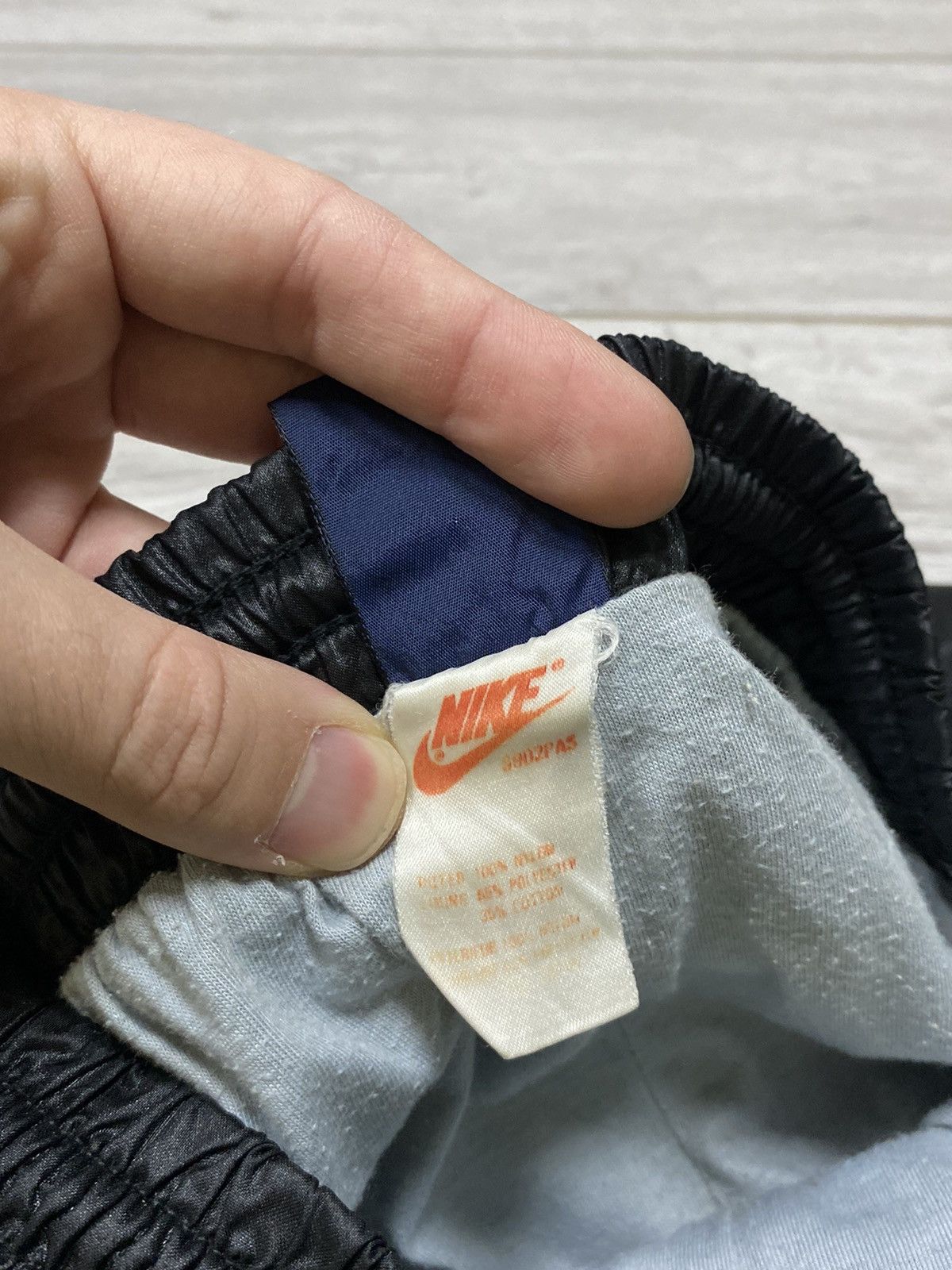 Nike Nike 80-90s vintage nylon pants swoosh Size US 34 / EU 50 - 4 Thumbnail