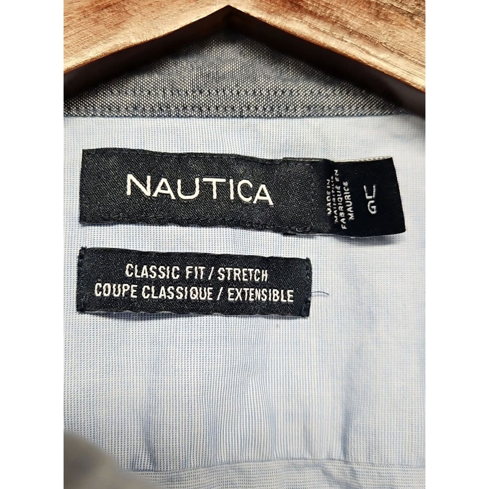 Nautica Nautica Button-Up Shirt Men Large Light Blue Long Sleeve Classic Fit Stretch Button-Down Shirt Size US L / EU 52-54 / 3 - 4 Thumbnail