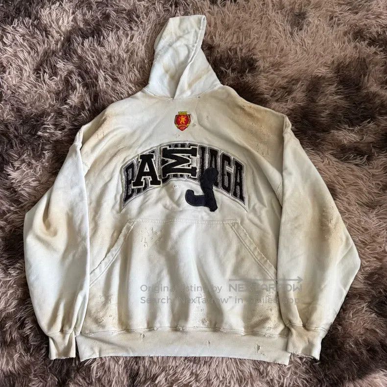 Balenciaga Balenciaga Letter Print Hooded Long Sleeve Sweatshirt Size US S / EU 44-46 / 1 - 1 Thumbnail