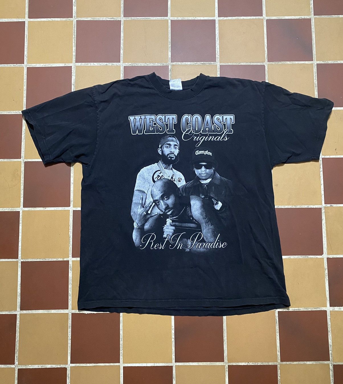 Rap Tees × Vintage 🔥Vintage🔥 Rap Tee 2Pac Nipsey Eazy E West Coast Original Size US XXL / EU 58 / 5 - 1 Thumbnail