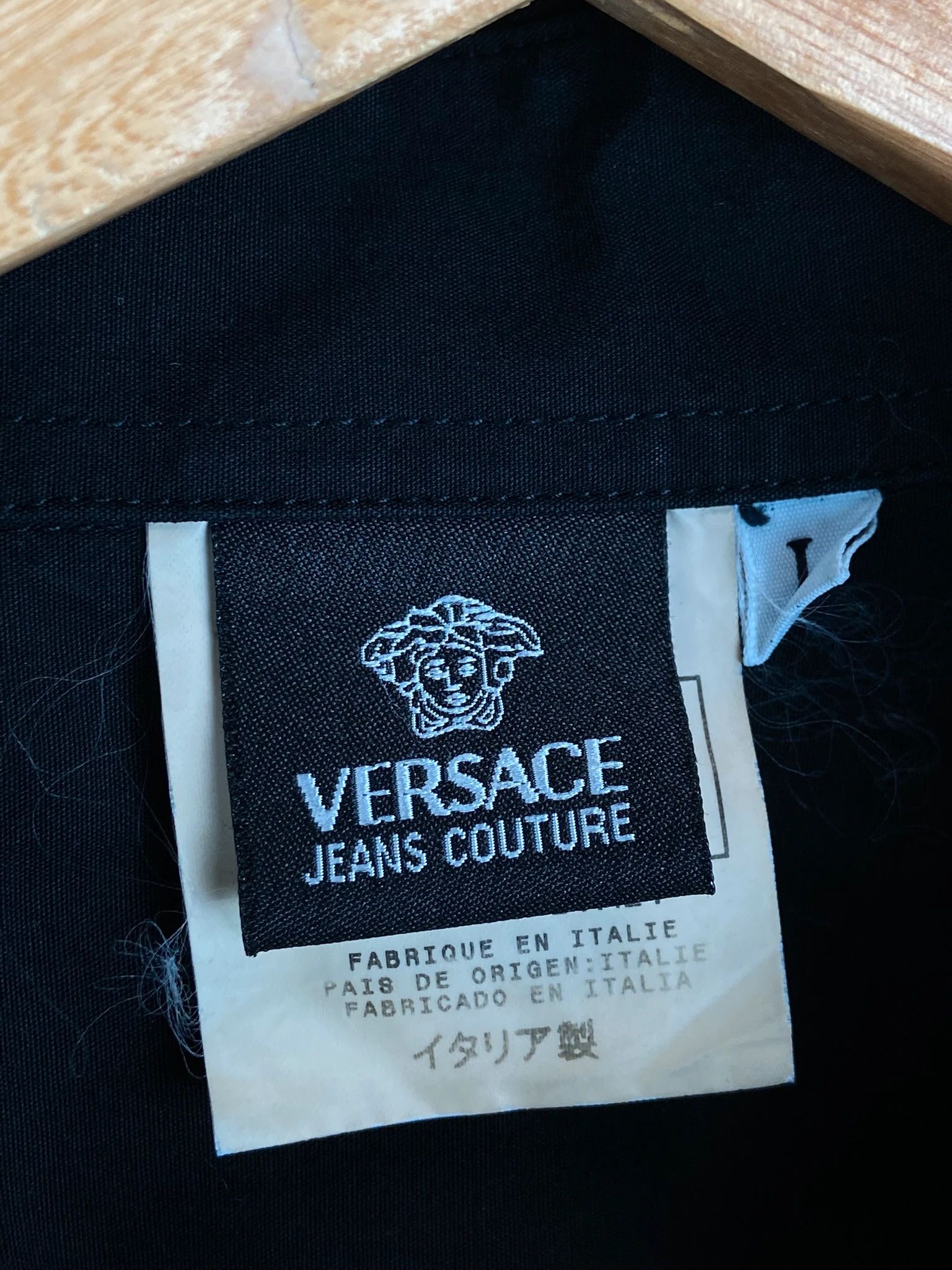 Versace Versace black Medusa logo luxury shirt L Size US L / EU 52-54 / 3 - 4 Thumbnail
