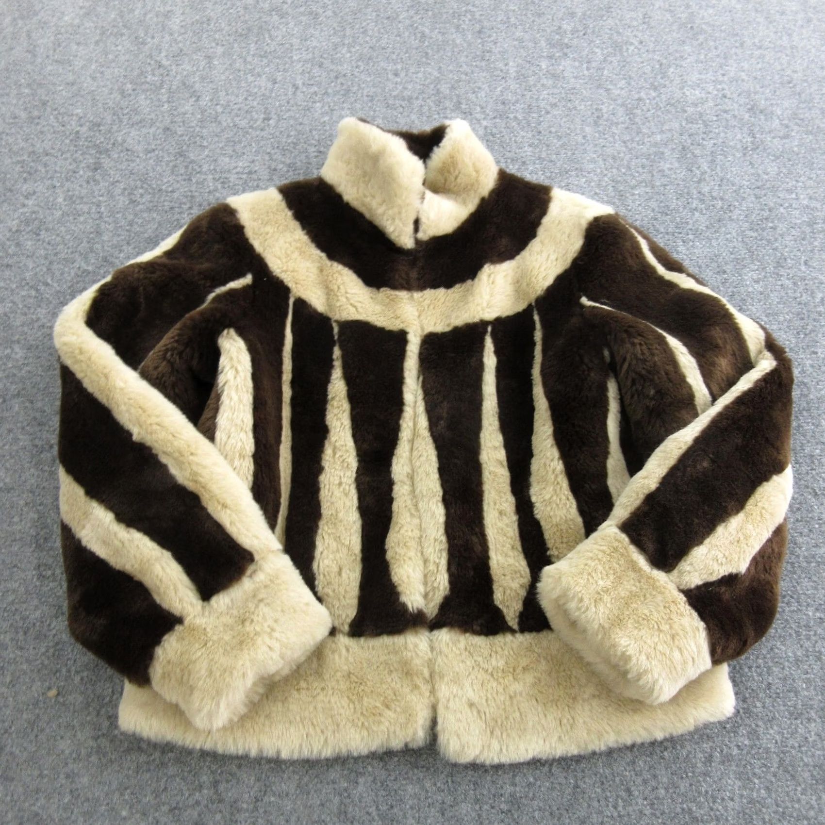Vintage Attico Jacket Womens 0 Brown Faux Fur Sarah Striped Collared Hook Eye Short Size 25" / US 0 / IT 36 - 2 Thumbnail