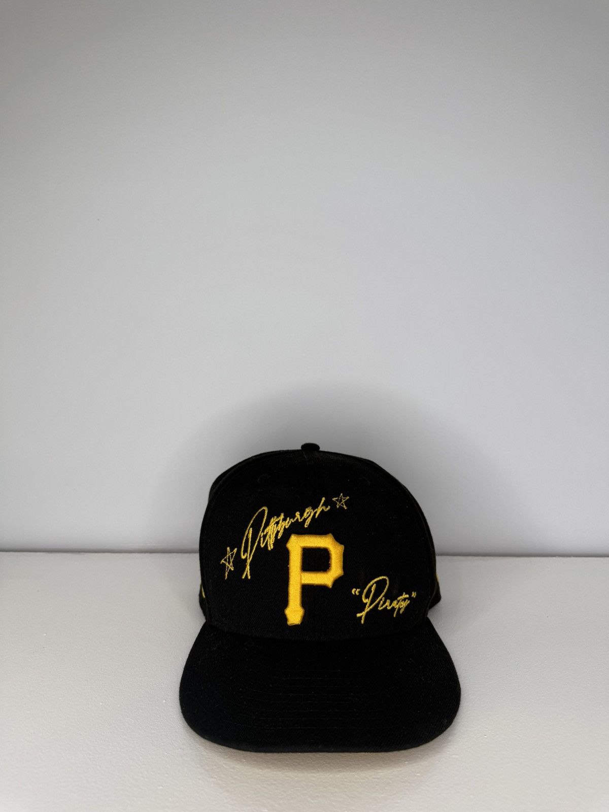 New Era × Vintage Pirates Hat Size ONE SIZE - 1 Thumbnail