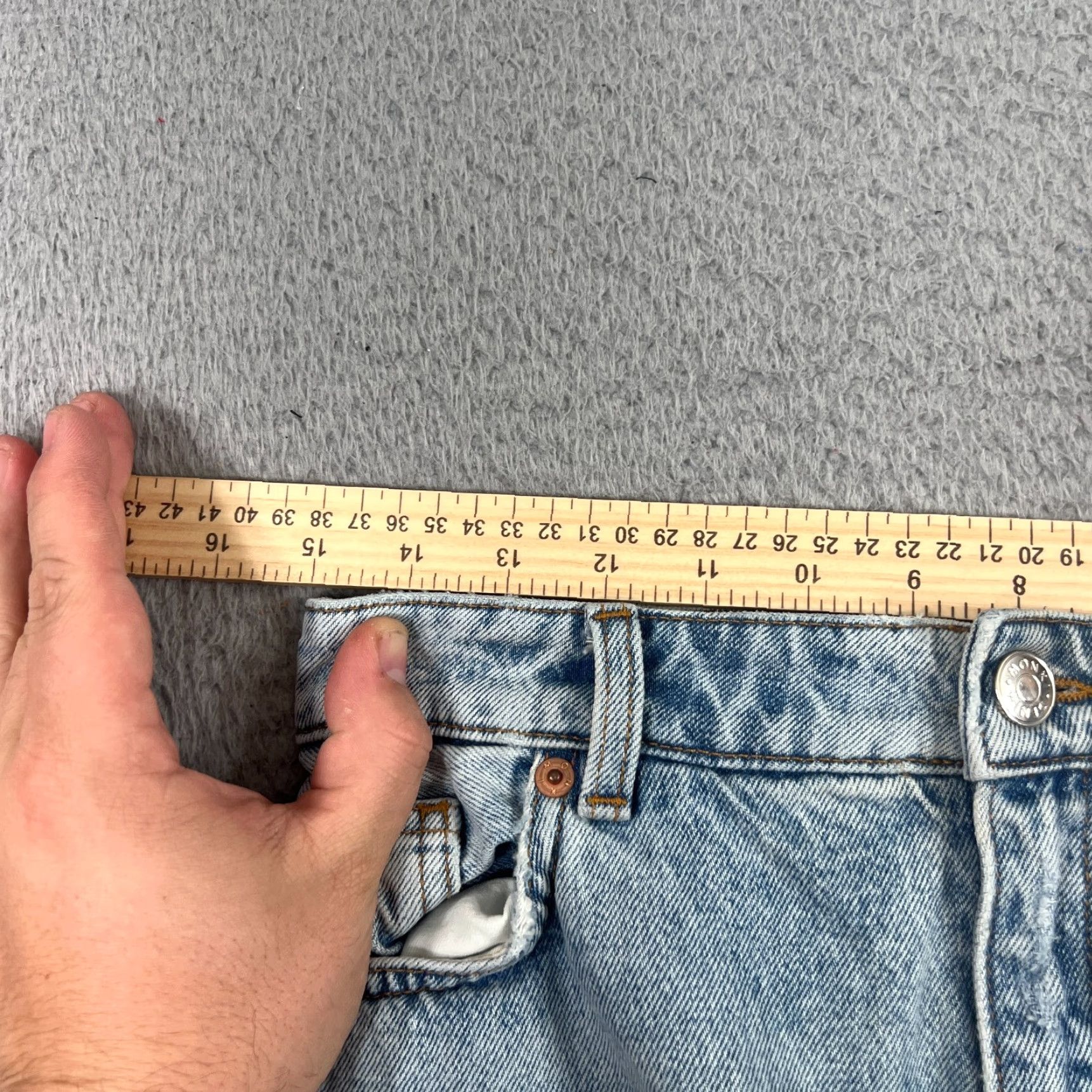 Vintage Monki Jeans Women's 30 Light Wash Blue Denim 5-Pocket Straight Regular Size 30 Womens Size 30" / US 8 / IT 44 - 6 Thumbnail