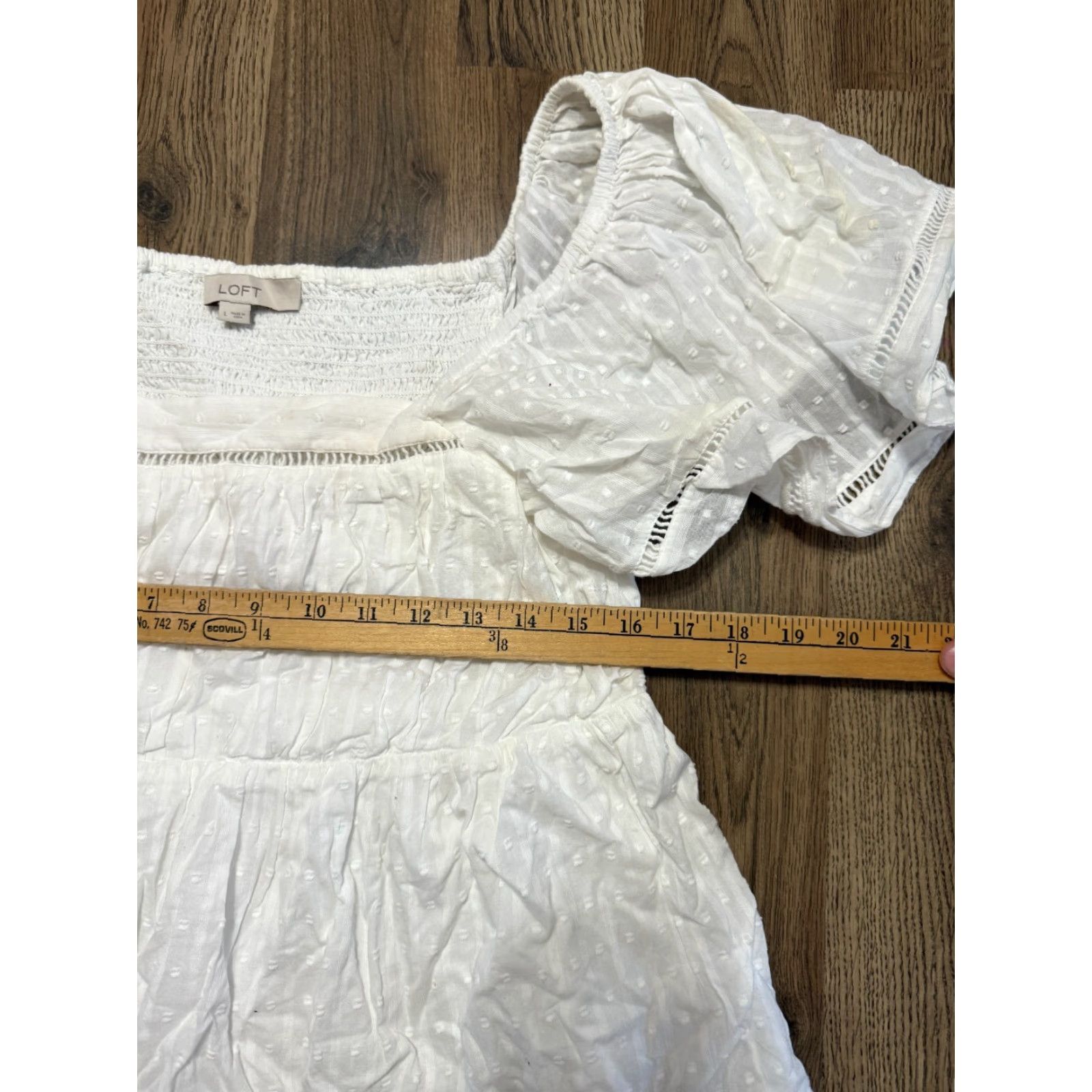 Loft Loft Blouse Women's Size Large White Short Sleeve Flared Sleeve Smocked Regular Size L / US 10 / IT 46 - 6 Thumbnail