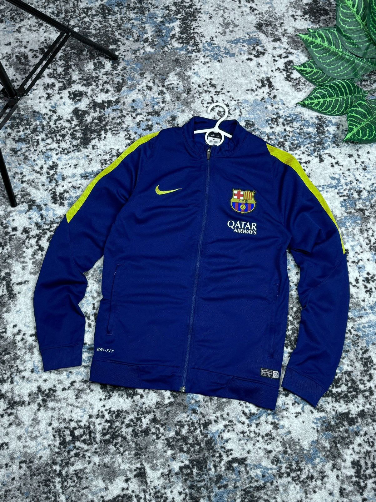 Nike Nike Fc Barcelona Authentic Size M Size US M / EU 48-50 / 2 - 11 Thumbnail