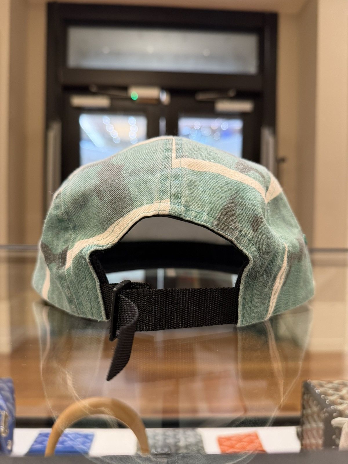 Supreme Supreme Damien Hirst Shark Camp Cap Size ONE SIZE - 4 Thumbnail