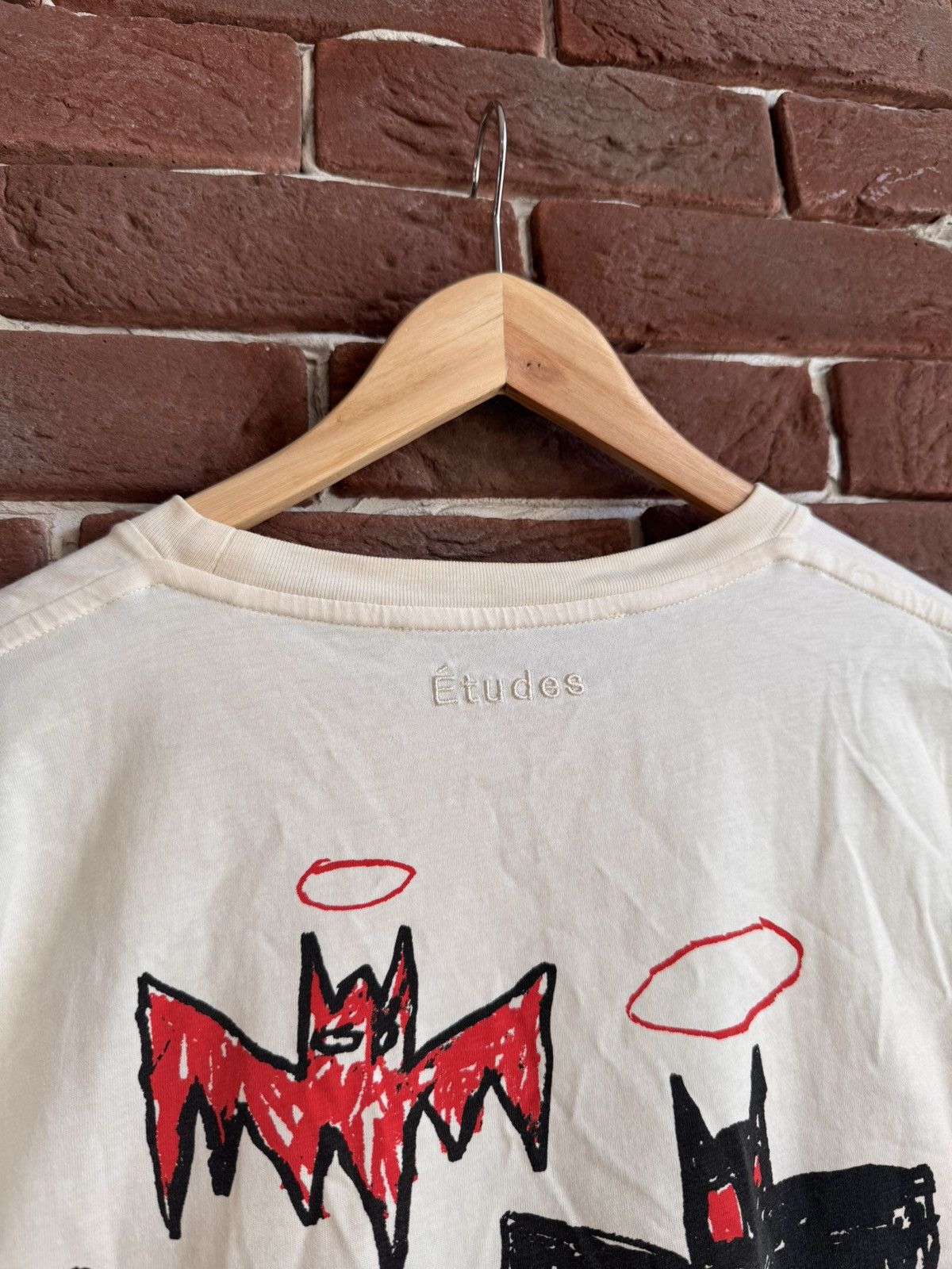 Etudes Etudes “Jean-Michel Basquiat Art Tshirt Desigjer Hype M Size US M / EU 48-50 / 2 - 7 Thumbnail