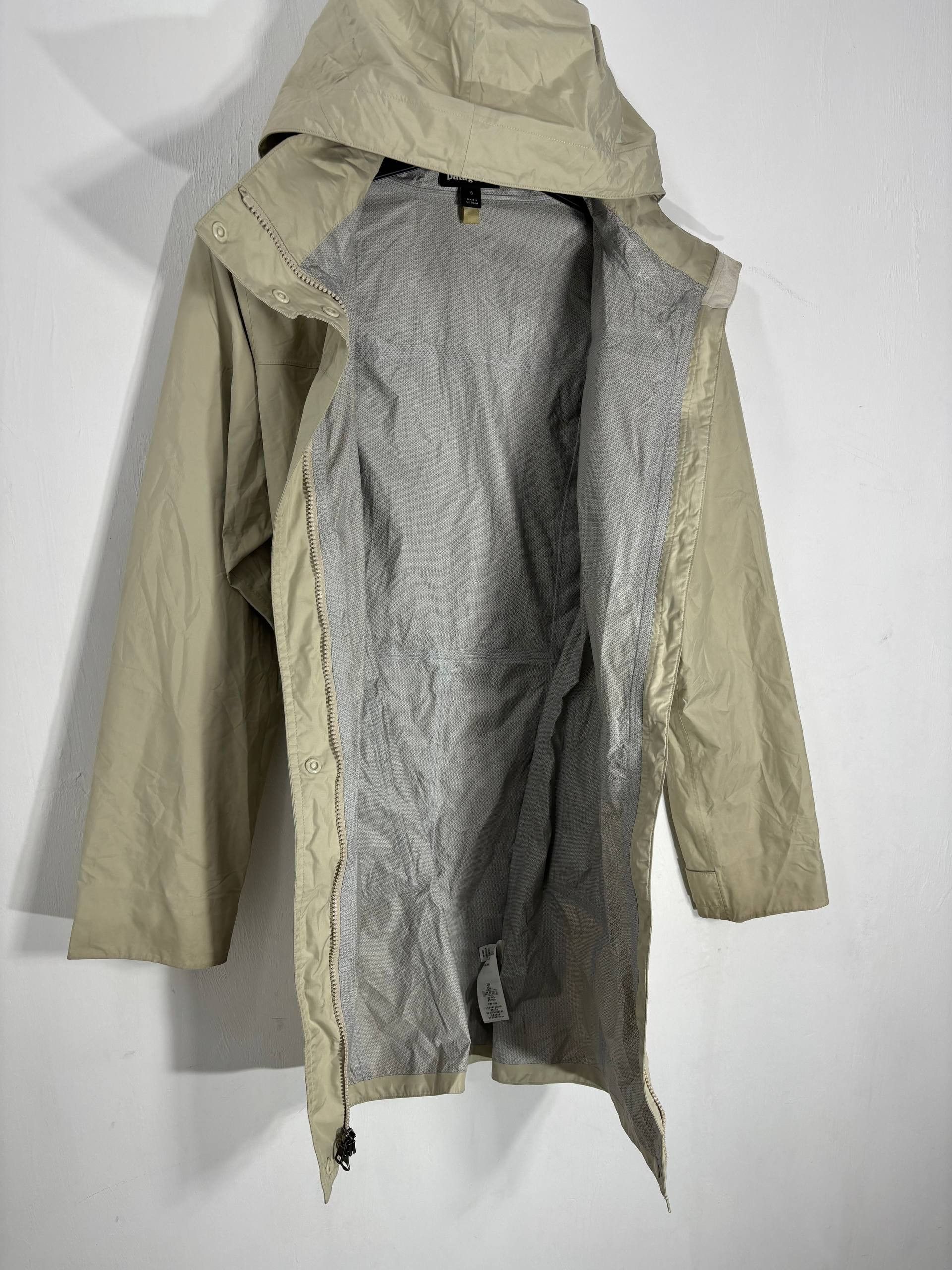 Patagonia Patagonia Trench Parka Rain Shell Jacket Waterproof Khaki S Size S / US 4 / IT 40 - 13 Thumbnail
