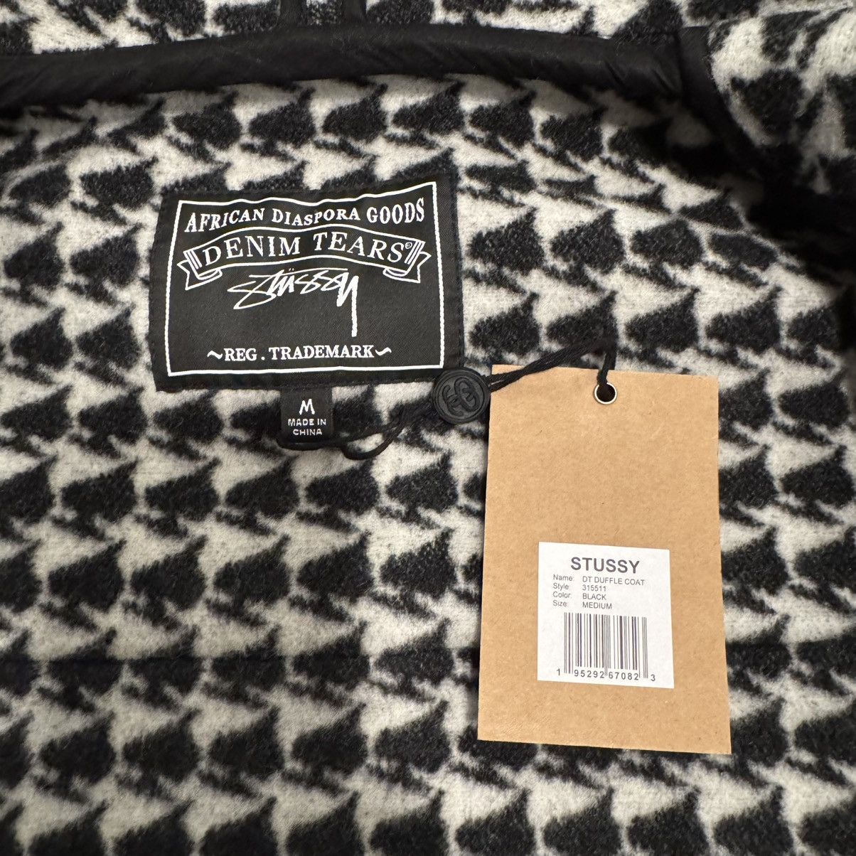 DENIM TEARS × Stussy Stussy X Denim Tears Spade Jacquard Duffle Coat size M Size US M / EU 48-50 / 2 - 6 Thumbnail