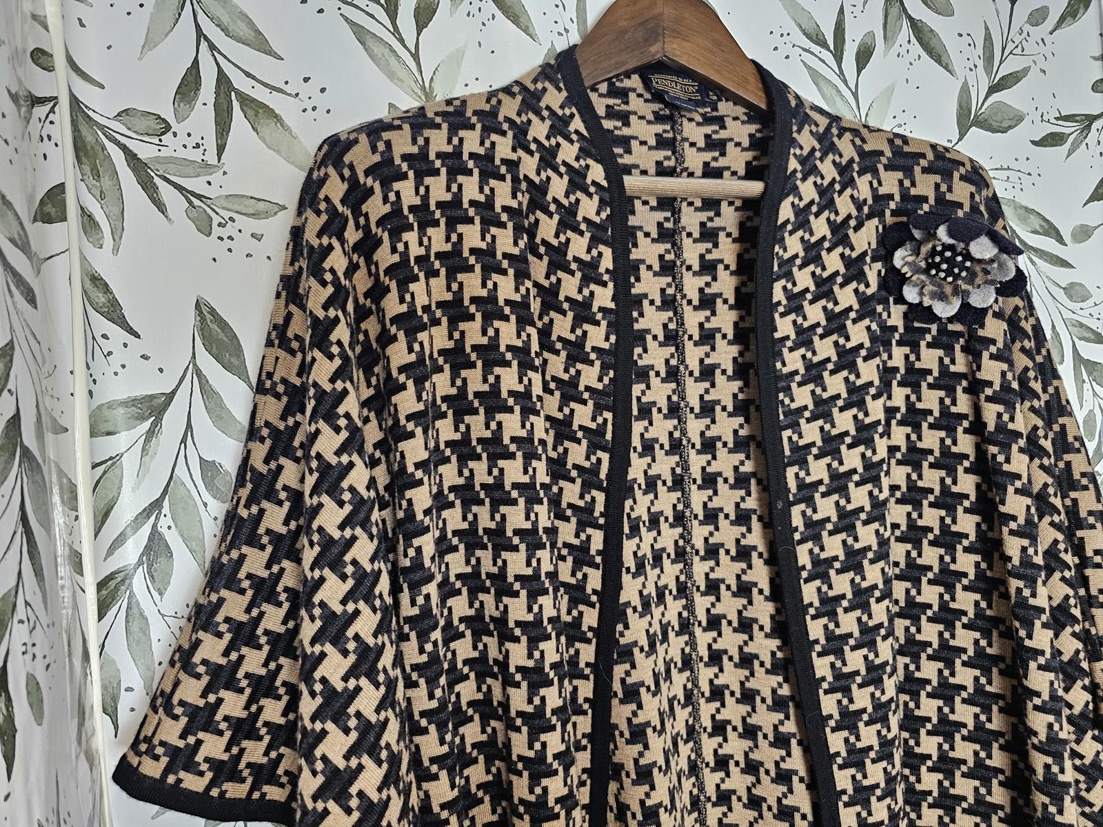 Pendleton Pendleton Sweater Caridgan Brown Womens One Size Wool Size ONE SIZE - 4 Thumbnail