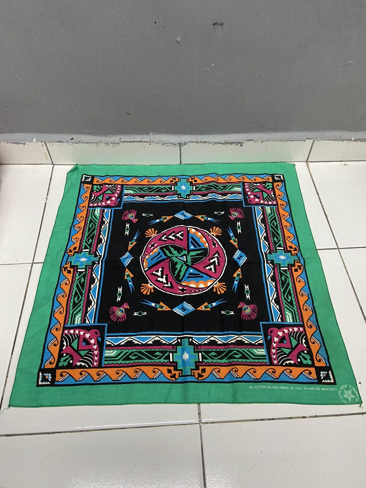 Vintage VINTAGE WAMCRAFT NATIVE AMERICAN THUNDERBIRD BANDANA Size ONE SIZE - 3 Thumbnail