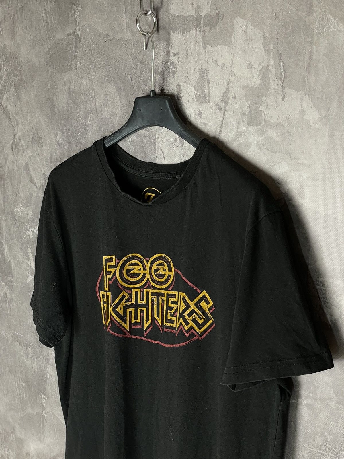 Band Tees × Vintage Vintage Foo Fighters Band Faded T-Shirt Size US M / EU 48-50 / 2 - 7 Thumbnail