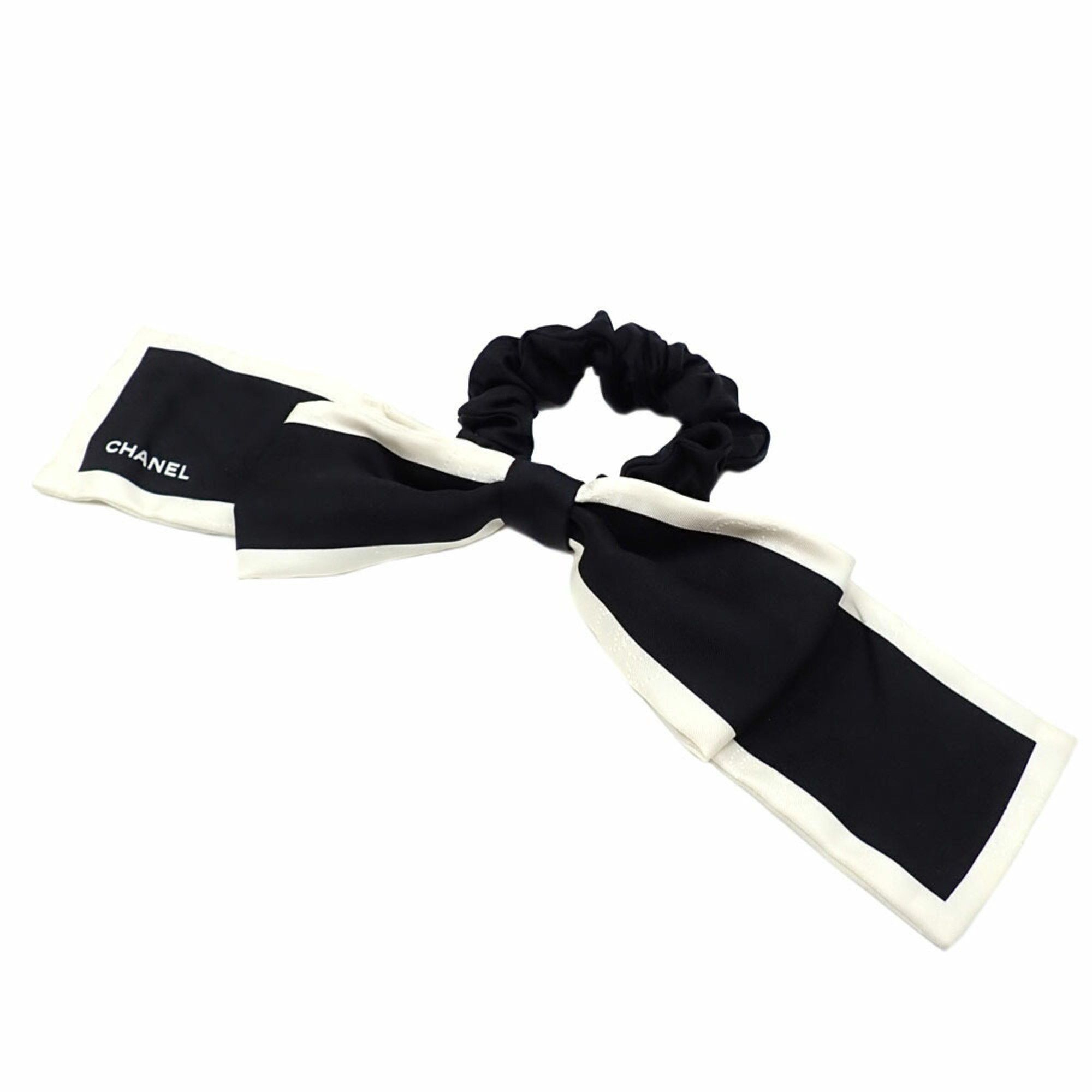 Chanel Chanel hair Size ONE SIZE - 1 Thumbnail