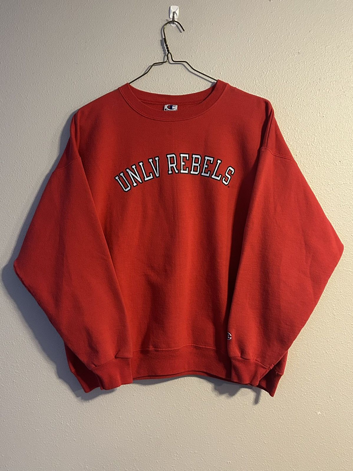 Champion Vintage 90s UNLV Rebels spell out crewneck XL Size US XL / EU 56 / 4 - 1 Thumbnail