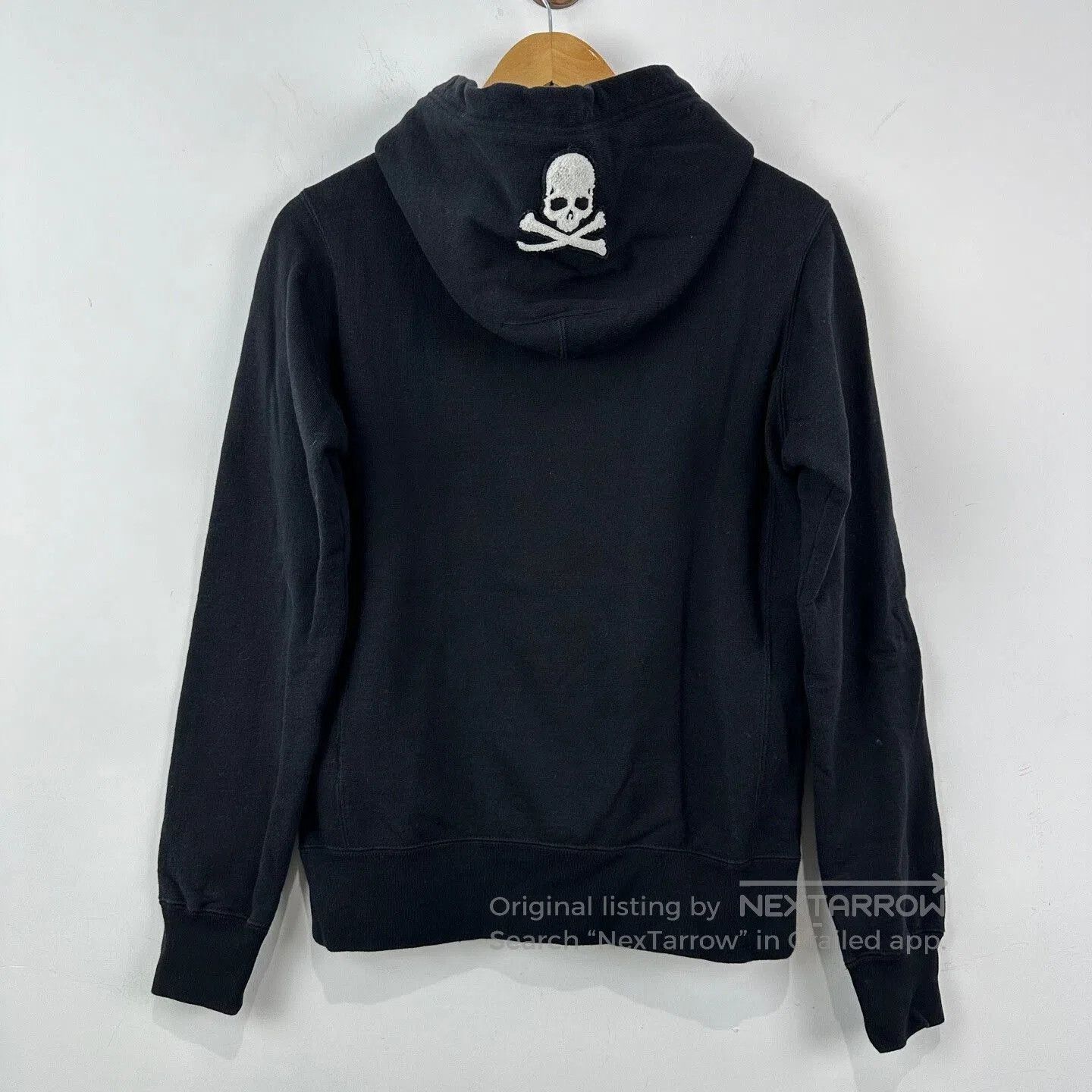 Mastermind Japan Mastermind Japan x CDG Hooded Sweatshirt. Size US S / EU 44-46 / 1 - 2 Thumbnail