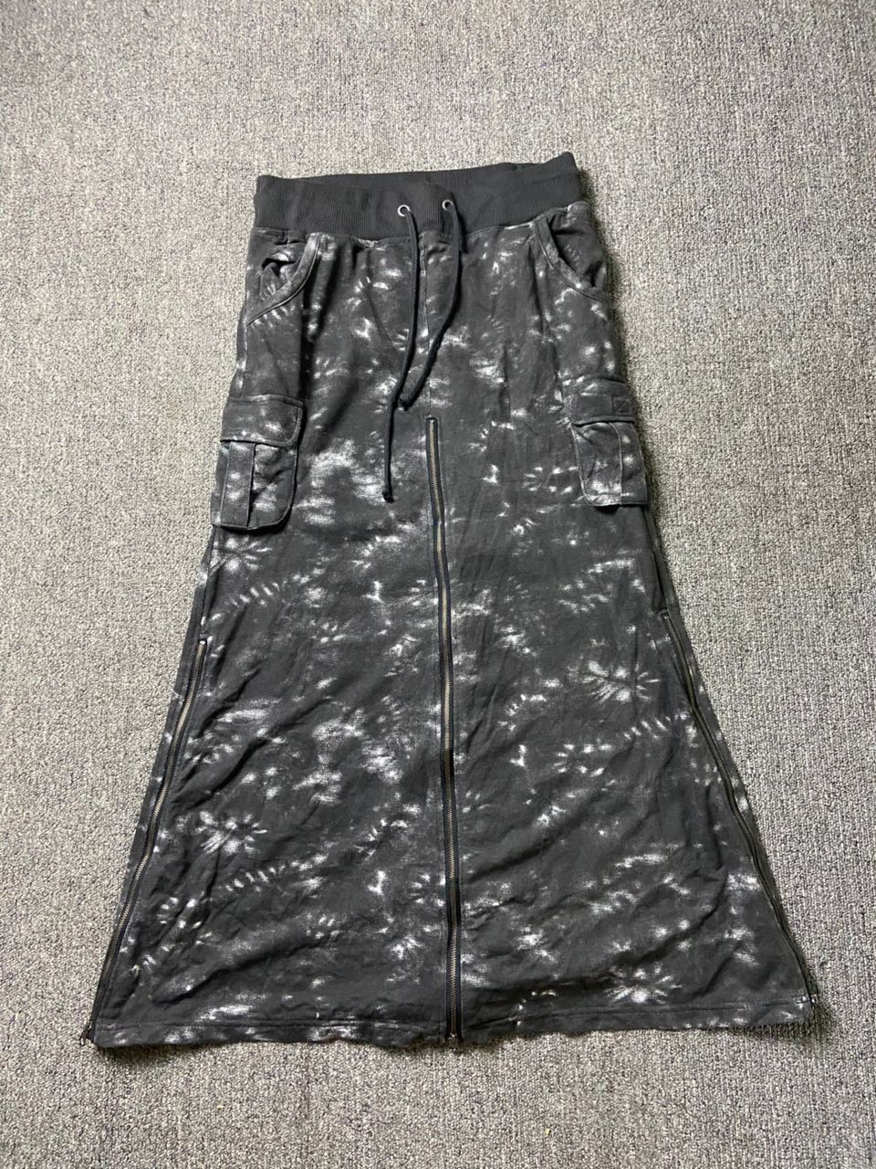 Japanese Brand Japanese Brand Washed Black Cargo Skirt (200) Size 28" / US 6 / IT 42 - 1 Thumbnail