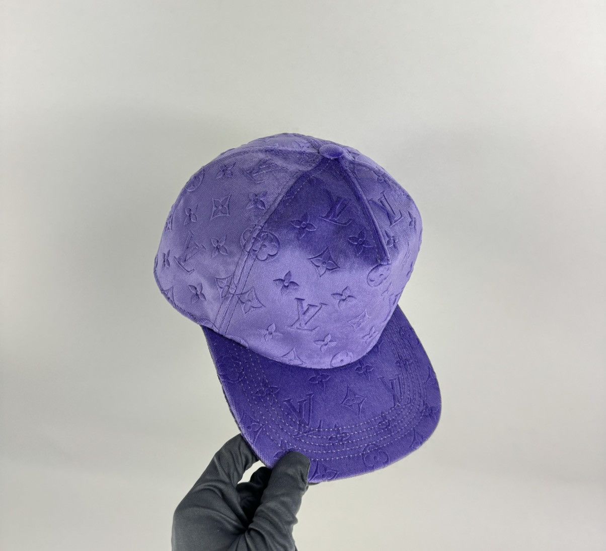 ルイヴィトン　ベルベット　モノグラム　キャップ　パープル Louis Vuitton Monogram Velvet Cap Purple Men's - US