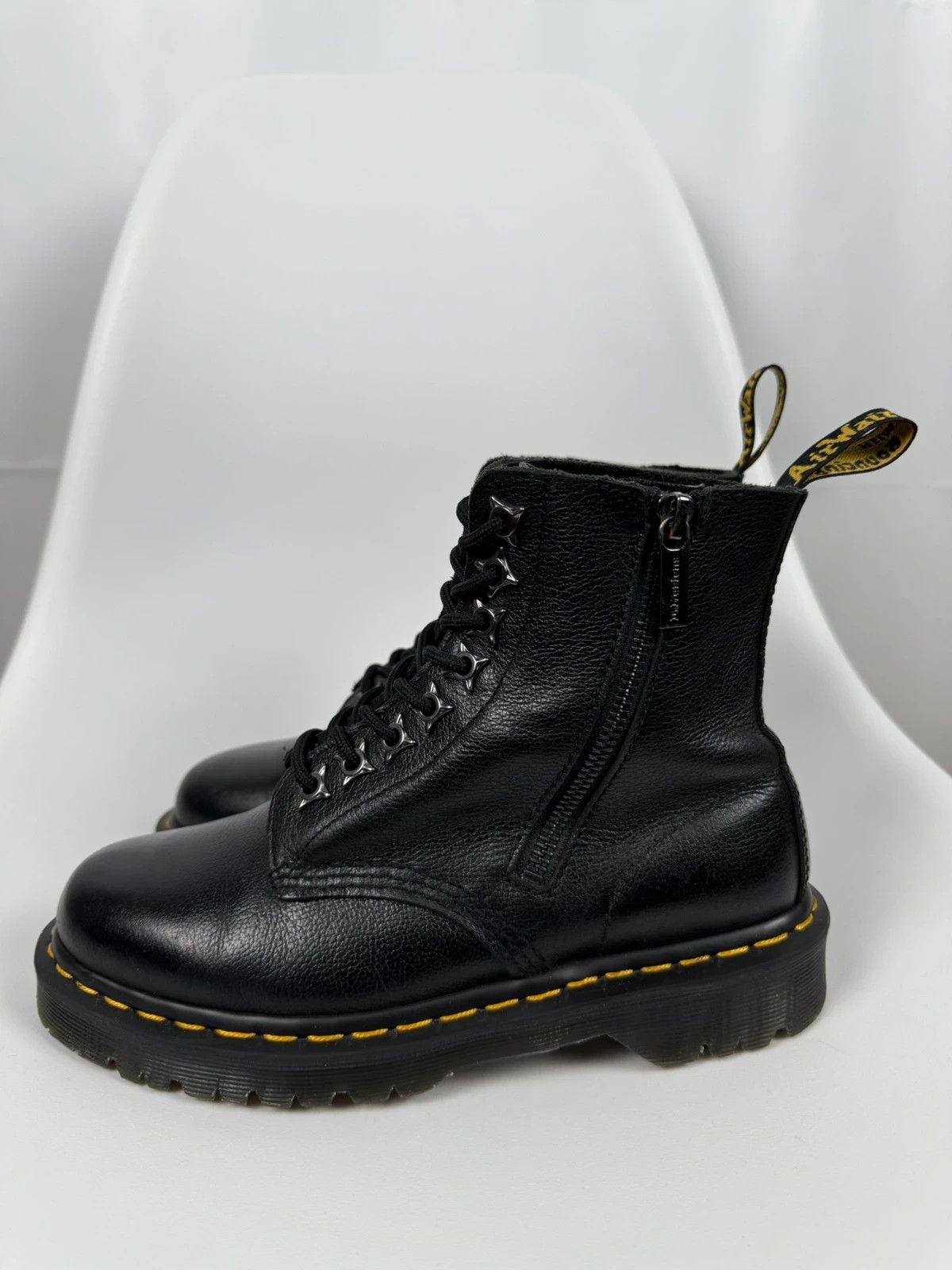 Dr. Martens Dr. Martens Ankle Boots Zip Genuine Leather size 38 Size US 7 / IT 37 - 4 Thumbnail