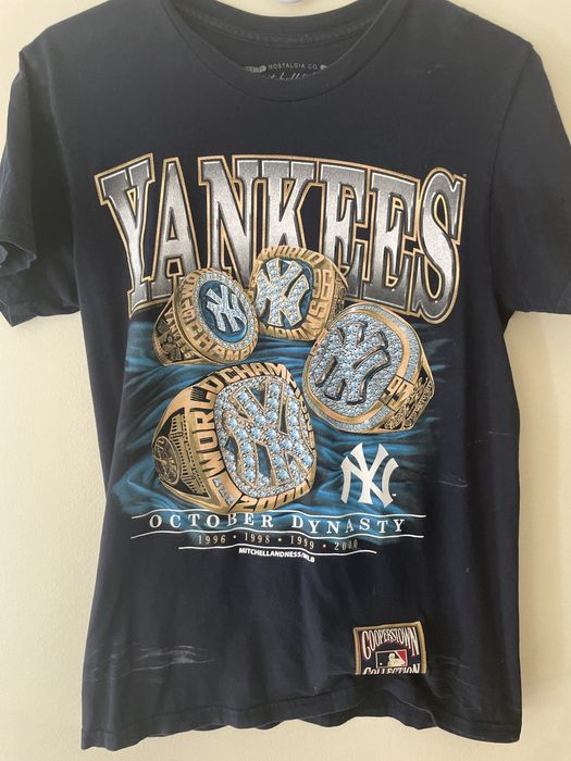 Pacsun Men's New York Black Yankees T-Shirt - Size Small