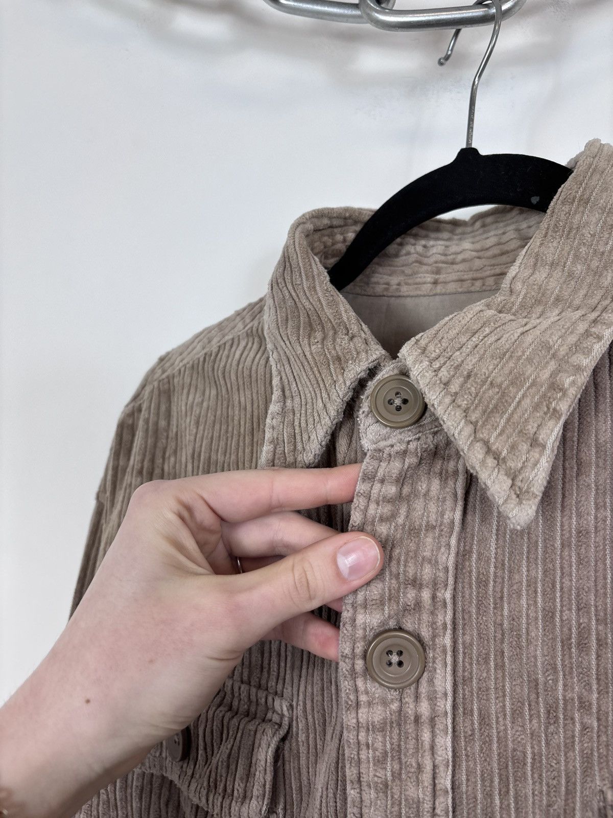 Japanese Brand Niko and… Japan Beige Corduroy Velvet Long Sleeve Shirt Size US M / EU 48-50 / 2 - 7 Thumbnail