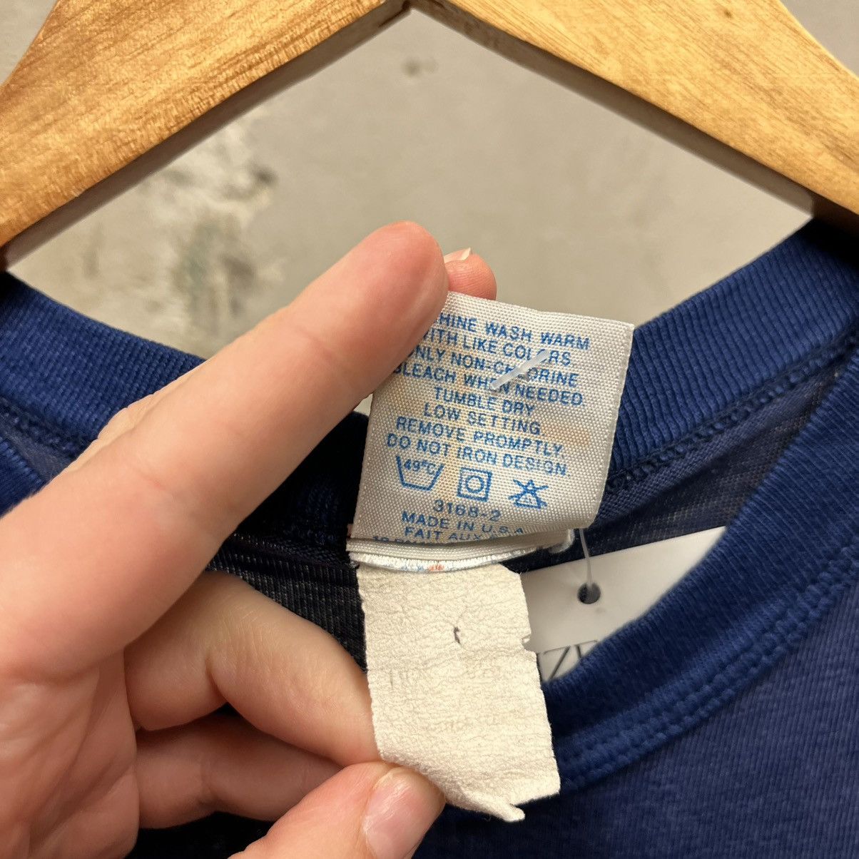 Other Dallas Cowboys Vintage 80s Paper Thin Helmet Garan NFL Tee Size US S / EU 44-46 / 1 - 3 Thumbnail