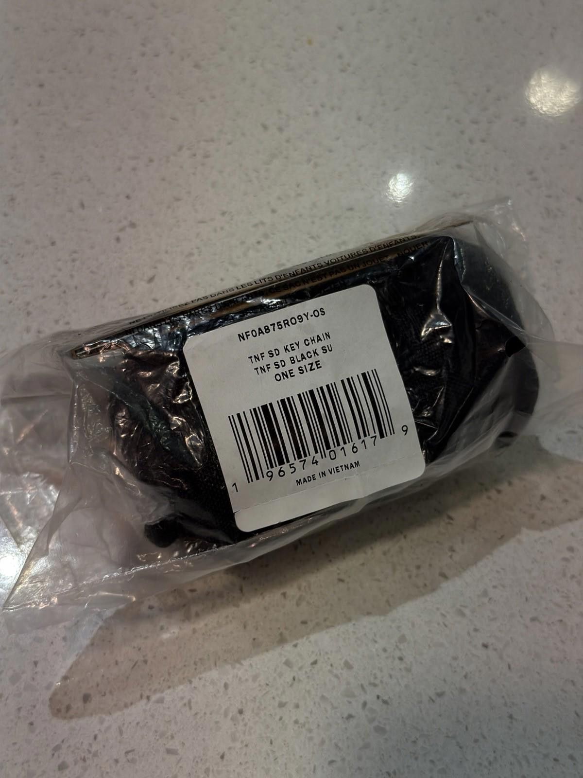 Supreme Supreme The North Face Suede Base Camp Duffle Keychain Black Size ONE SIZE - 1 Thumbnail