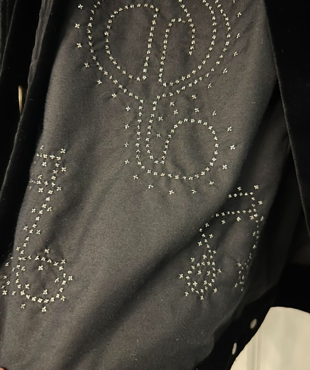 Saint Laurent Paris saint laurent Notes Studded Velvet Jacket Size US L / EU 52-54 / 3 - 5 Thumbnail