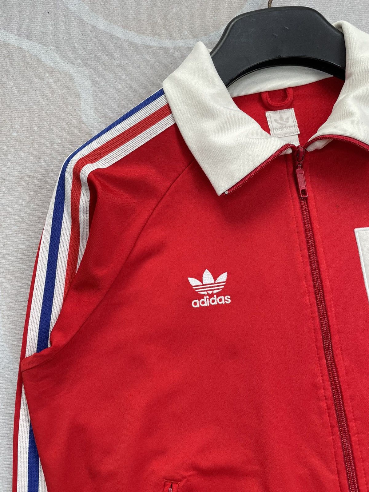 Adidas VINTAGE ADIDAS GREAT BRITAIN TRACKTOP Size US L / EU 52-54 / 3 - 6 Thumbnail