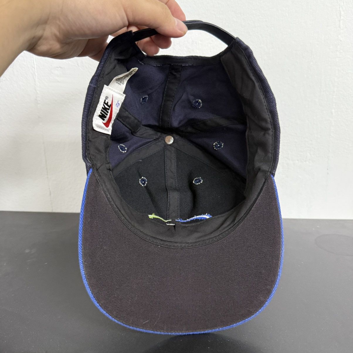 Nike Vintage Nike Air Two Tone Hat Size ONE SIZE - 3 Thumbnail