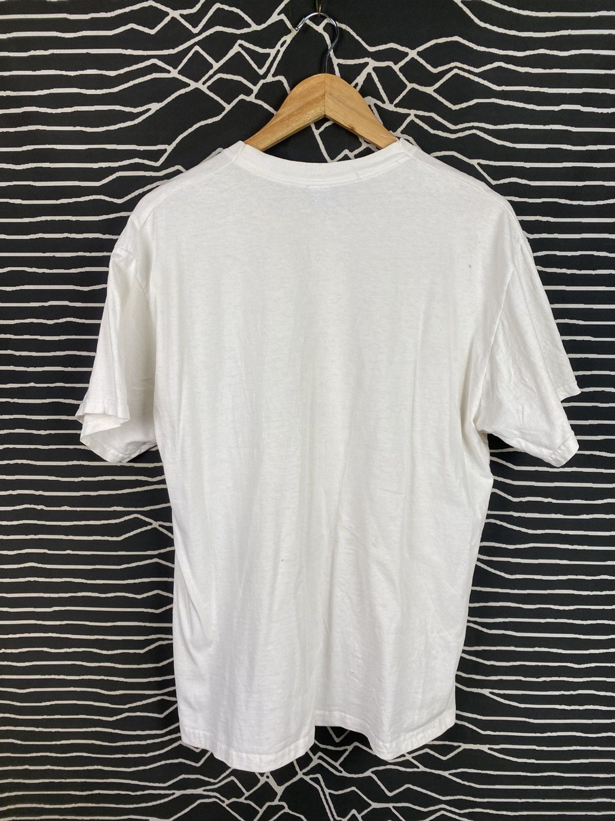 Undefeated × Vintage Vintage Undefeated Logo Grass Tshirt Size US L / EU 52-54 / 3 - 2 Thumbnail
