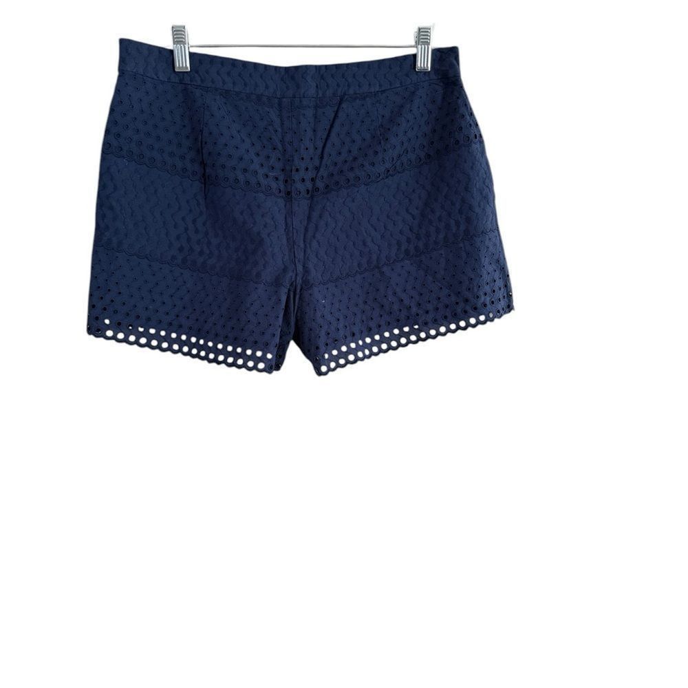 J.Crew J.Crew size 6 blue lace shorts, side pocket side zipper Size 28" / US 6 / IT 42 - 3 Thumbnail
