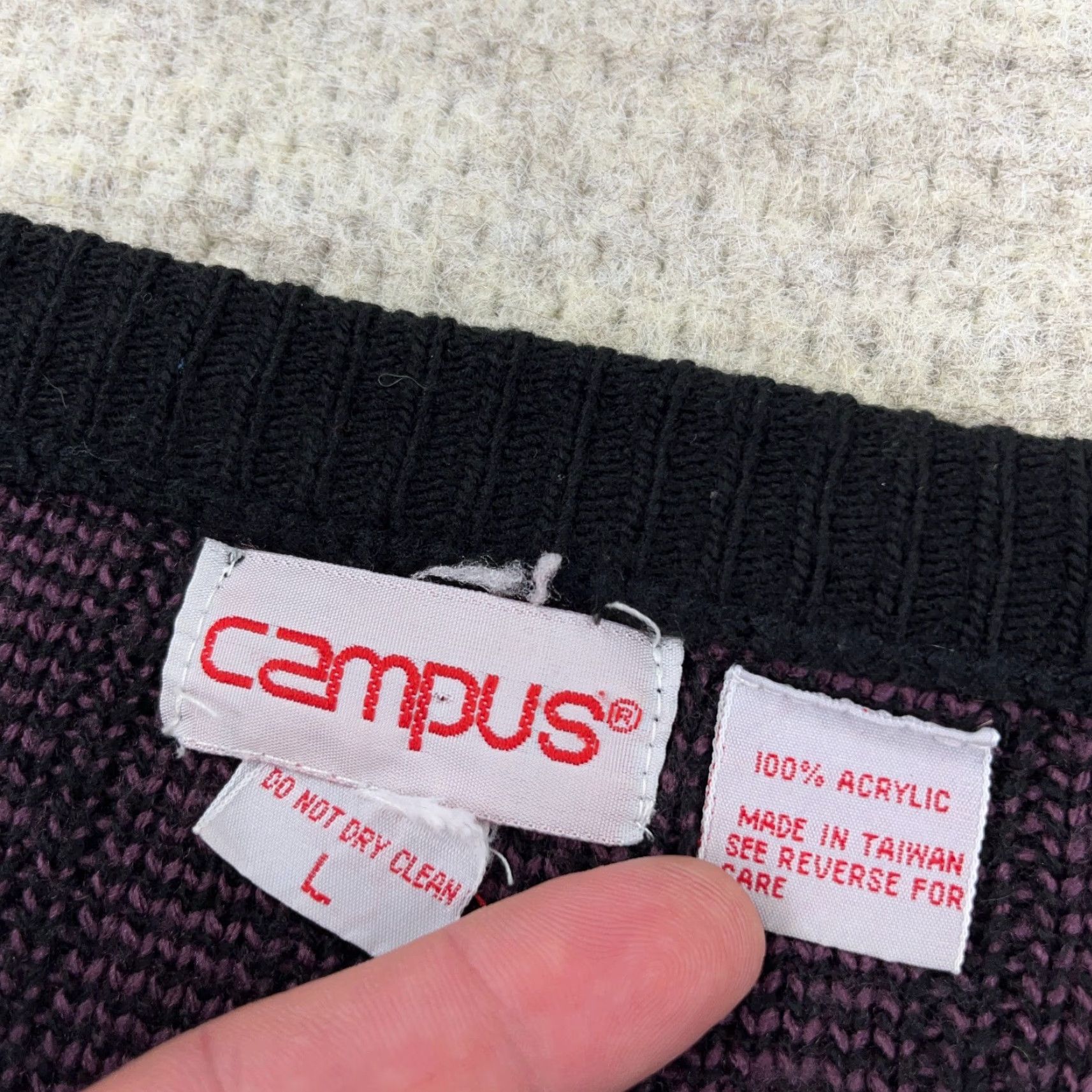 Vintage VINTAGE Campus Cardigan Sweater Men L Geometric Size US L / EU 52-54 / 3 - 5 Thumbnail